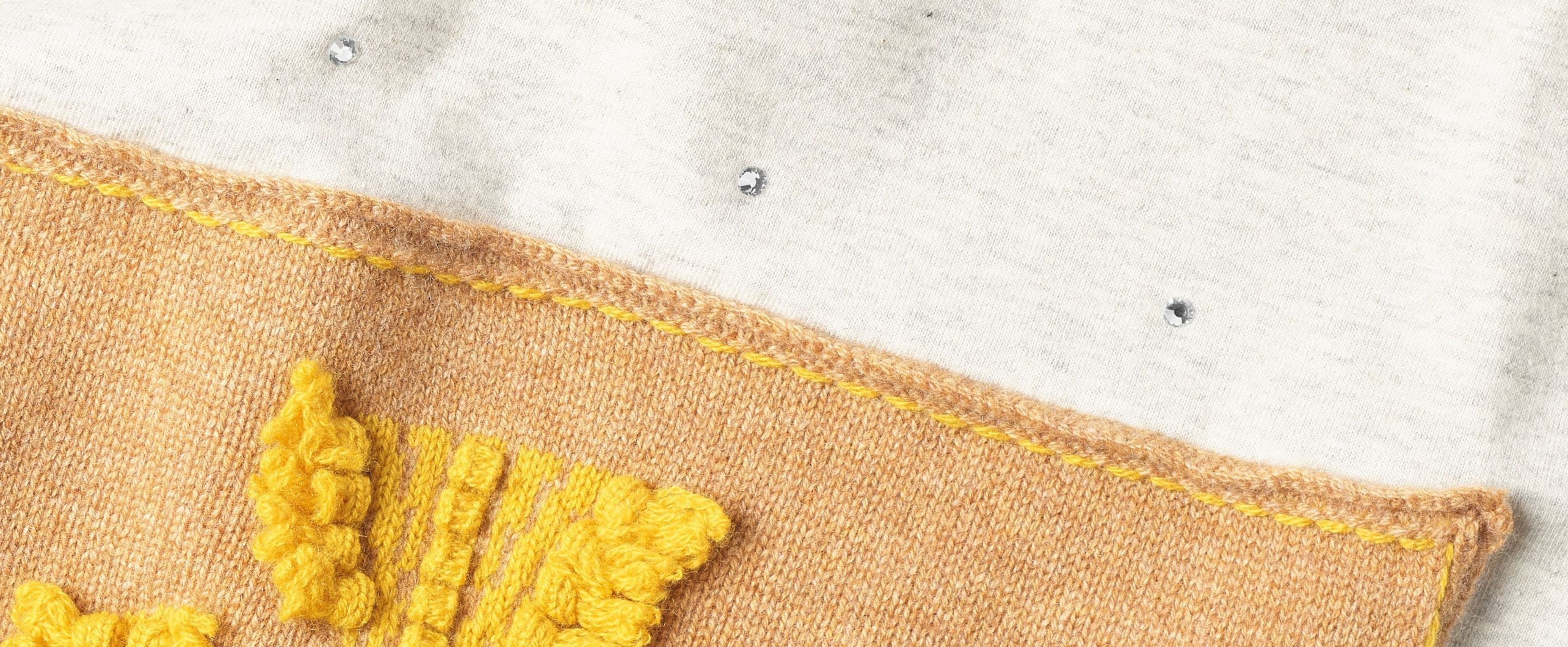 Sparkling T-Shirt with Barrie logo cashmere patch