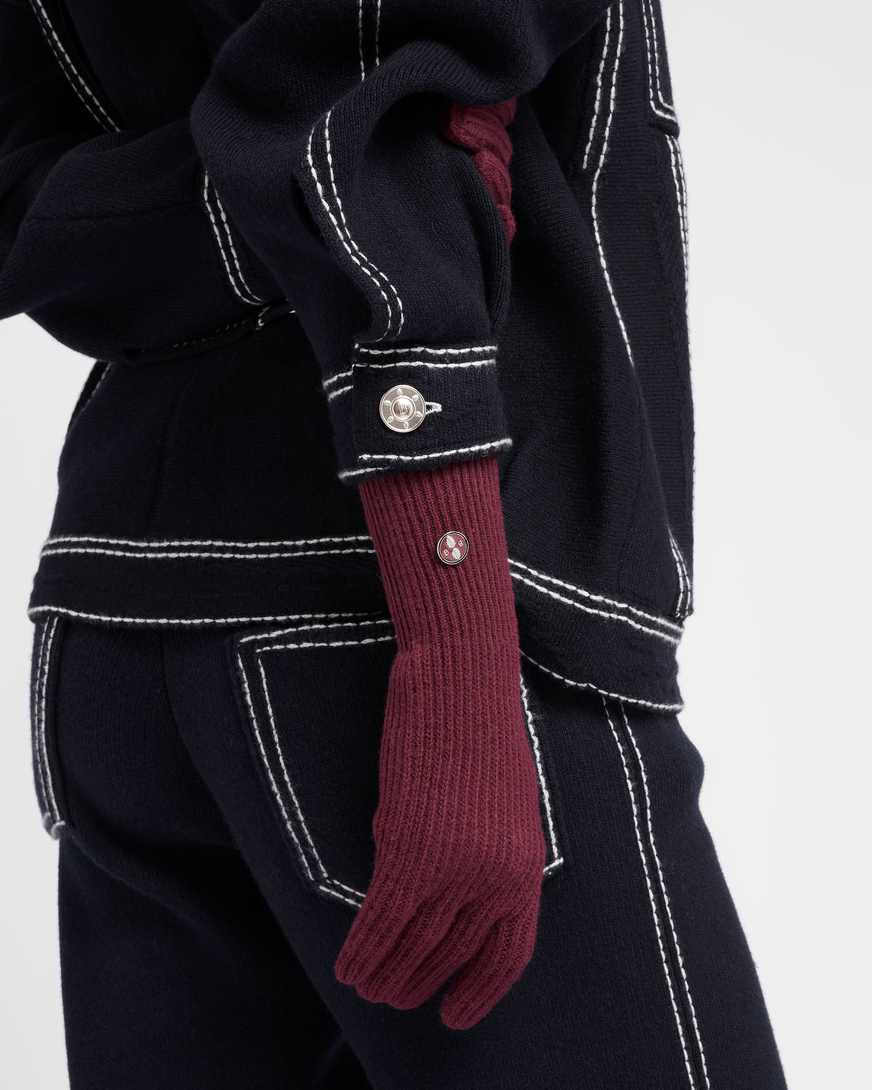 Ribbed cashmere gloves | Barrie.com
