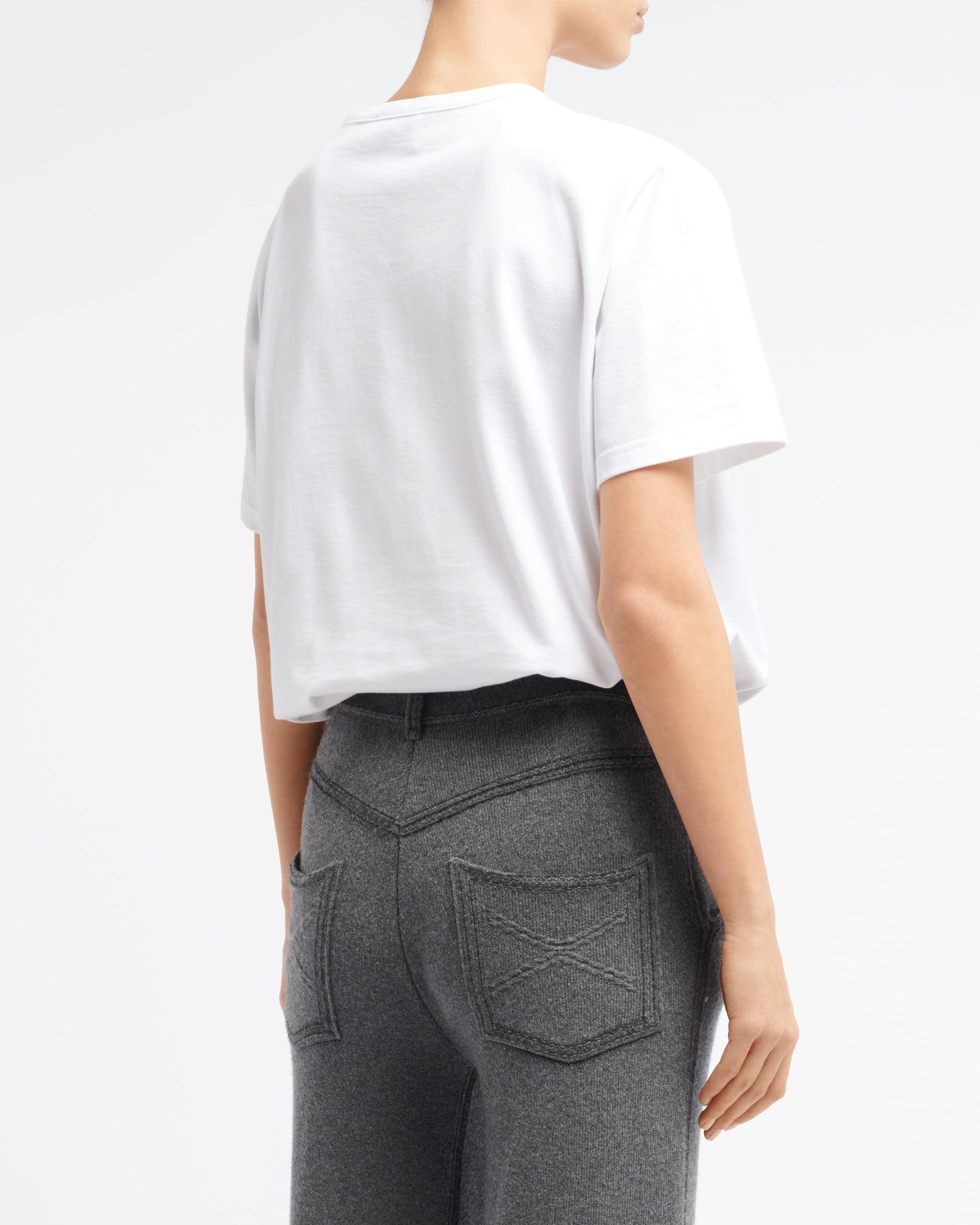 캐시미어 B 로고 패치 장식 티셔츠 | Barrie - Barrie