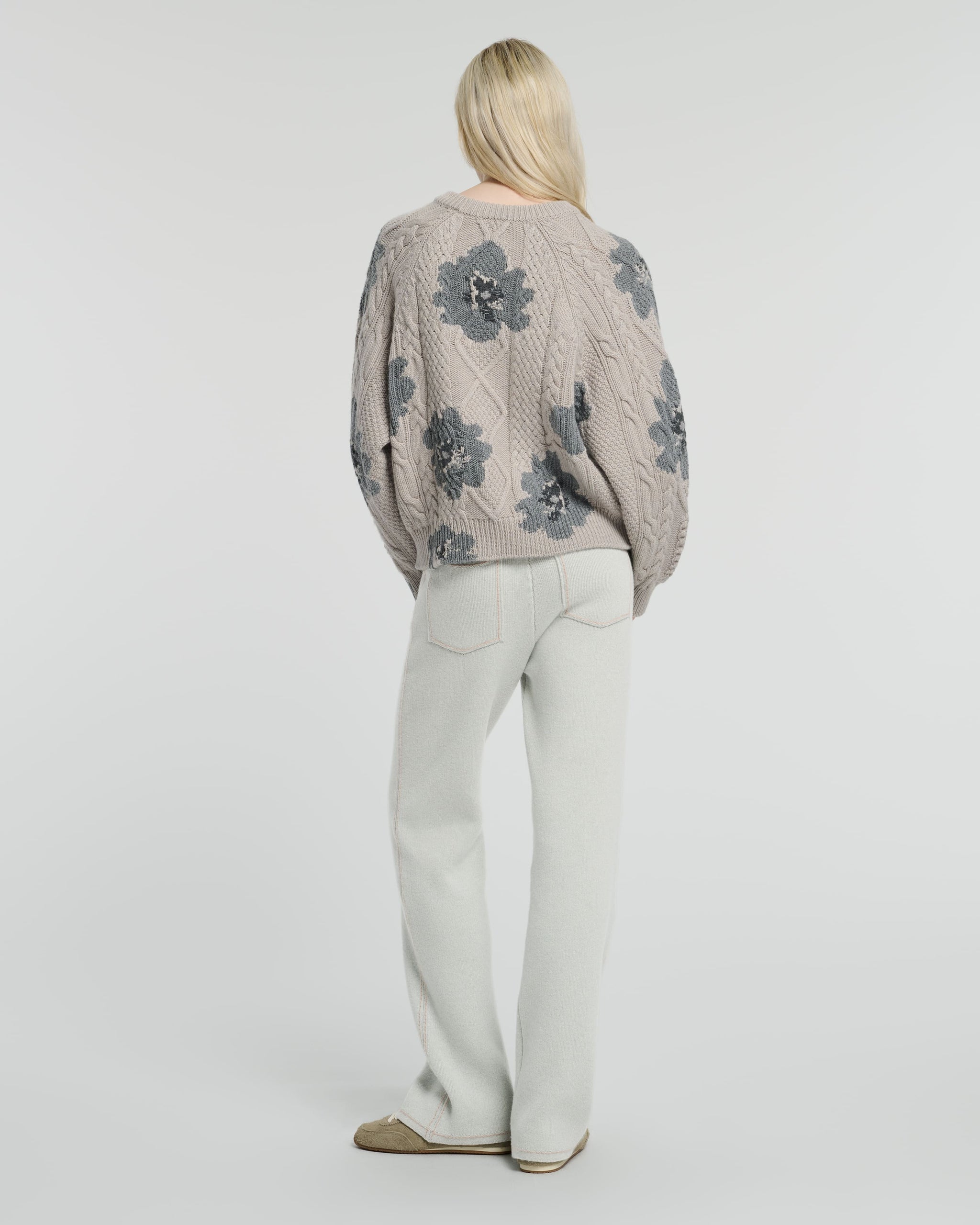 Pull col rond motif fleuri en cachemire | Barrie - Barrie