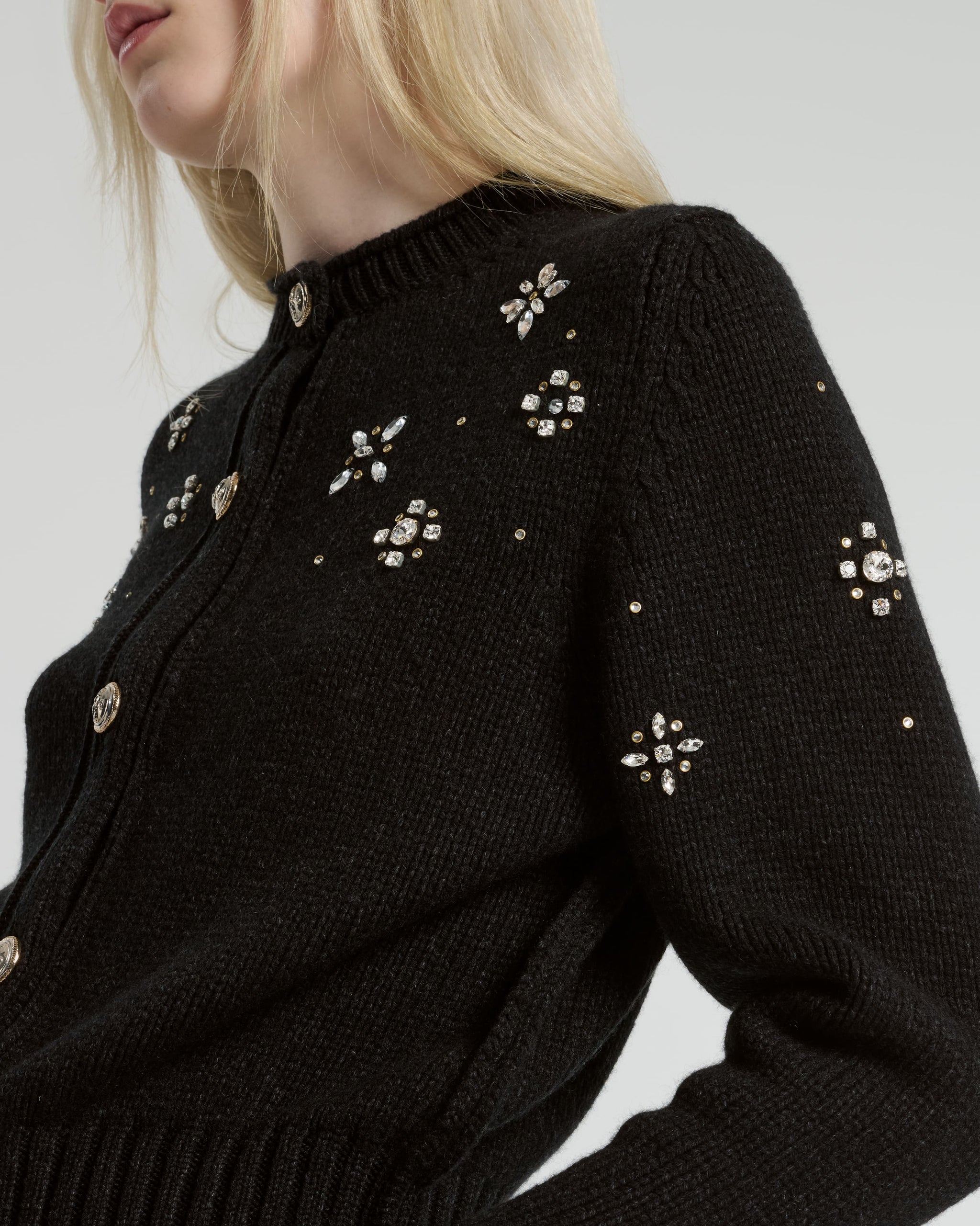 Chunky cashmere cardigan with jewel detail | Barrie - Barrie
