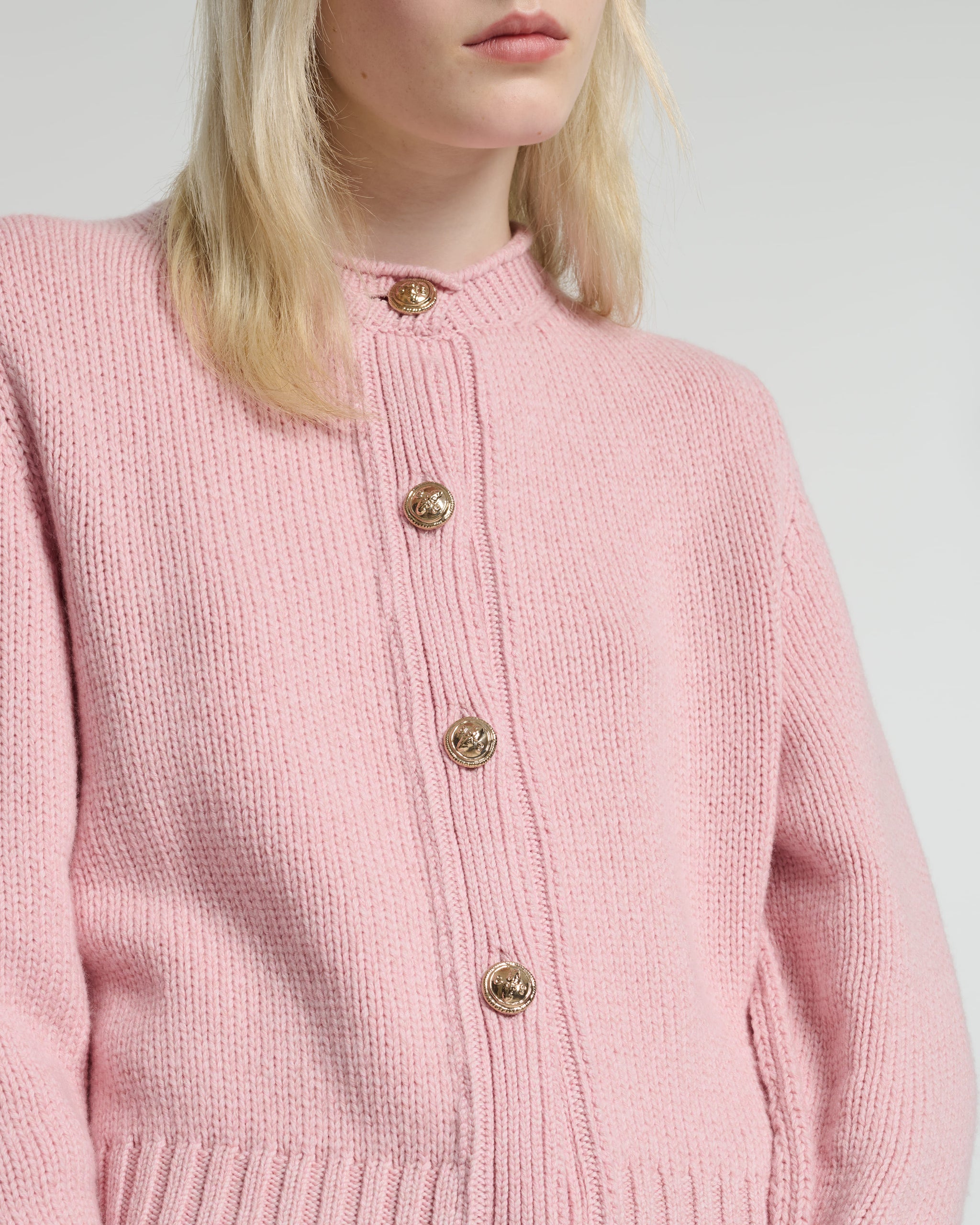 금장 단추 장식의 두툼한 캐시미어 카디건 | Barrie - Barrie