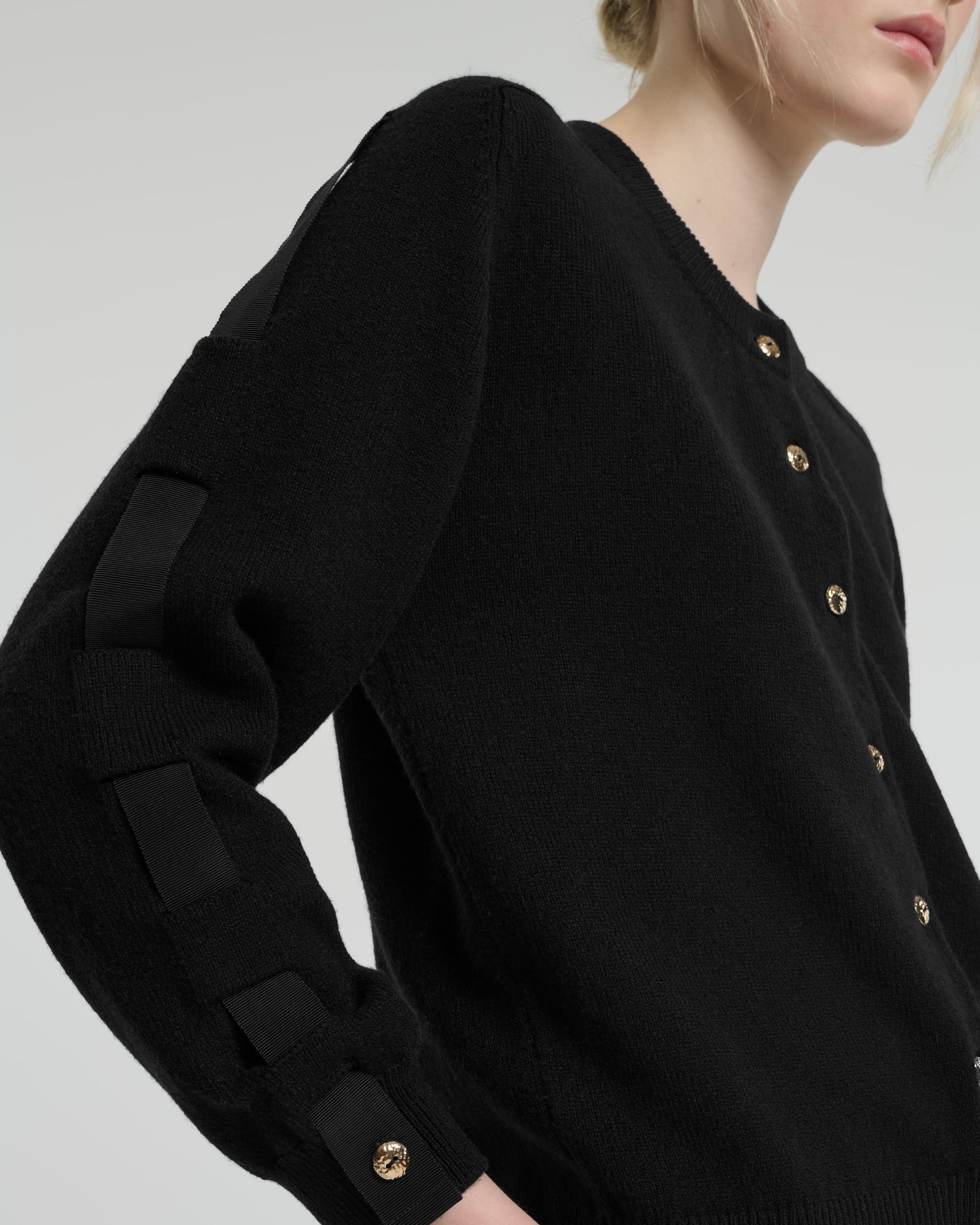 Wool cardigan with ribbon on the sleeves | Barrie - Barrie