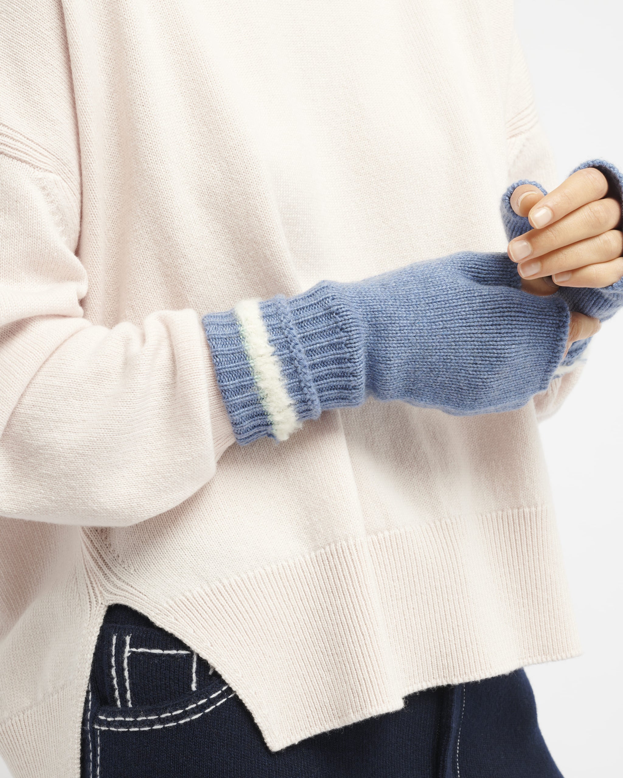 Shearling-effect cashmere fingerless gloves | Barrie - Barrie