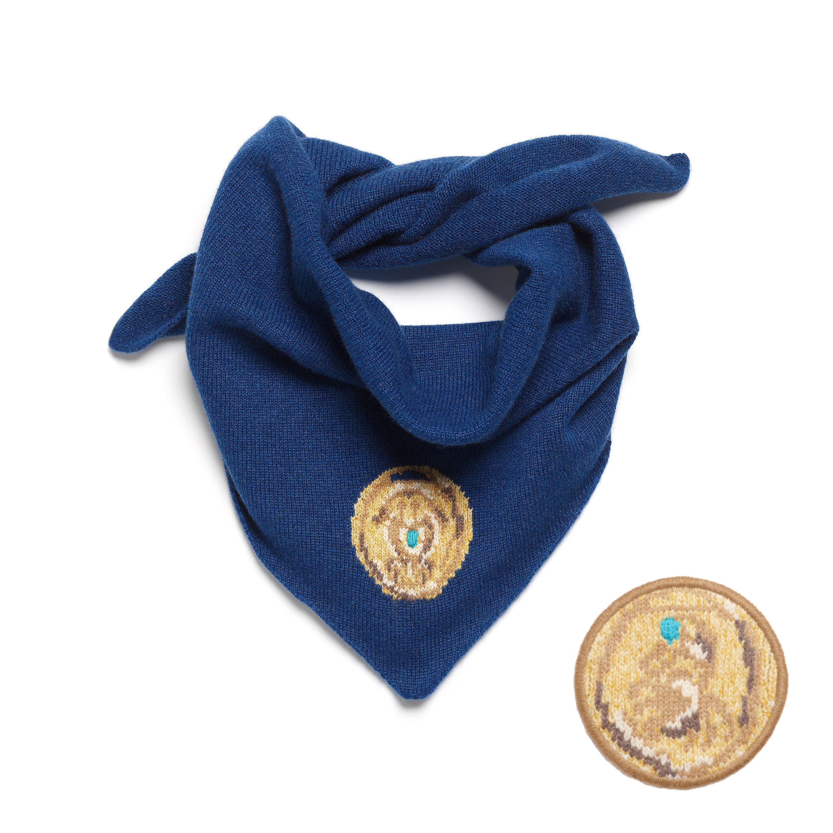 Scarf in cashmere with Cancer zodiac motif