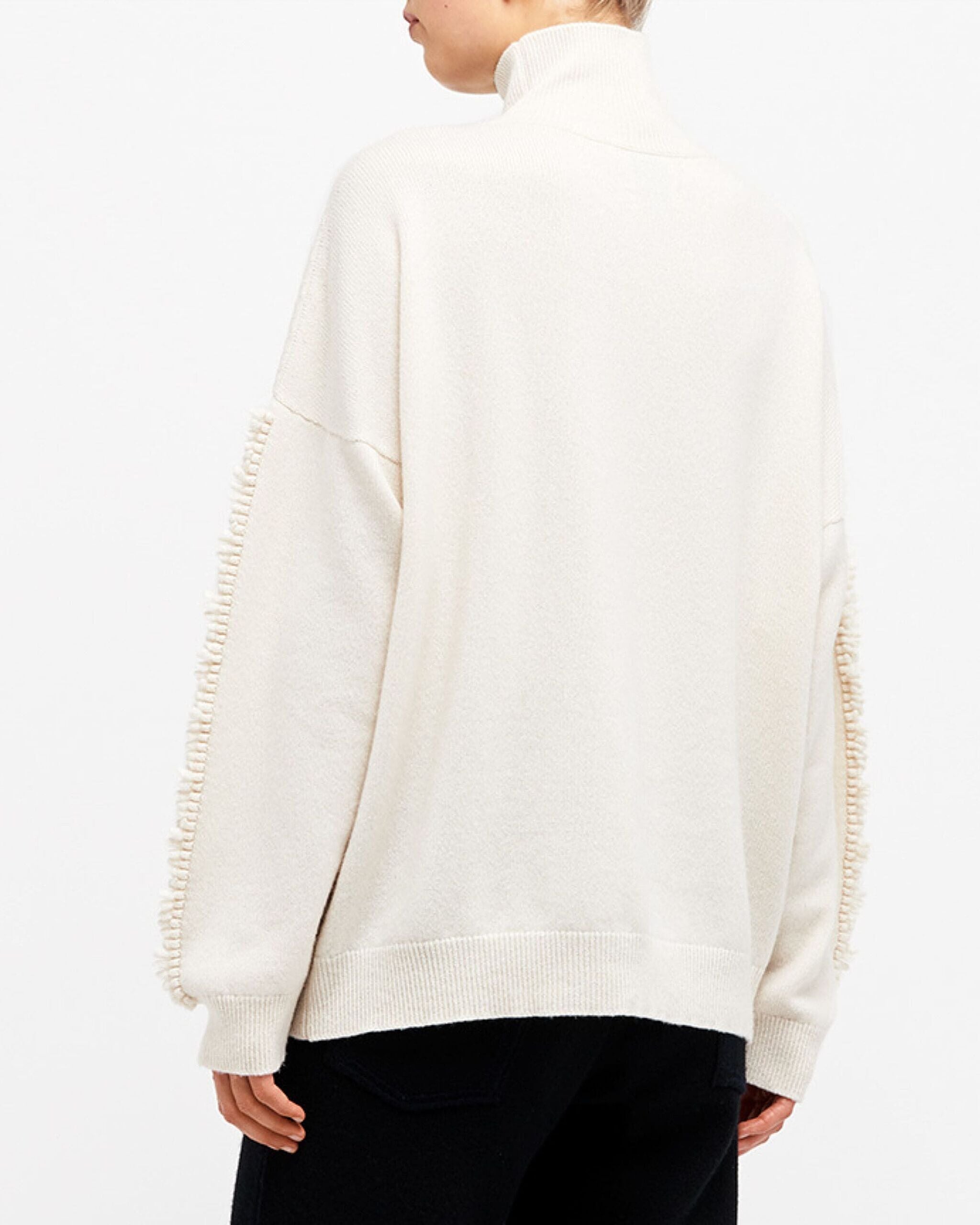 Timeless roll-neck cashmere jumper | Barrie - Barrie