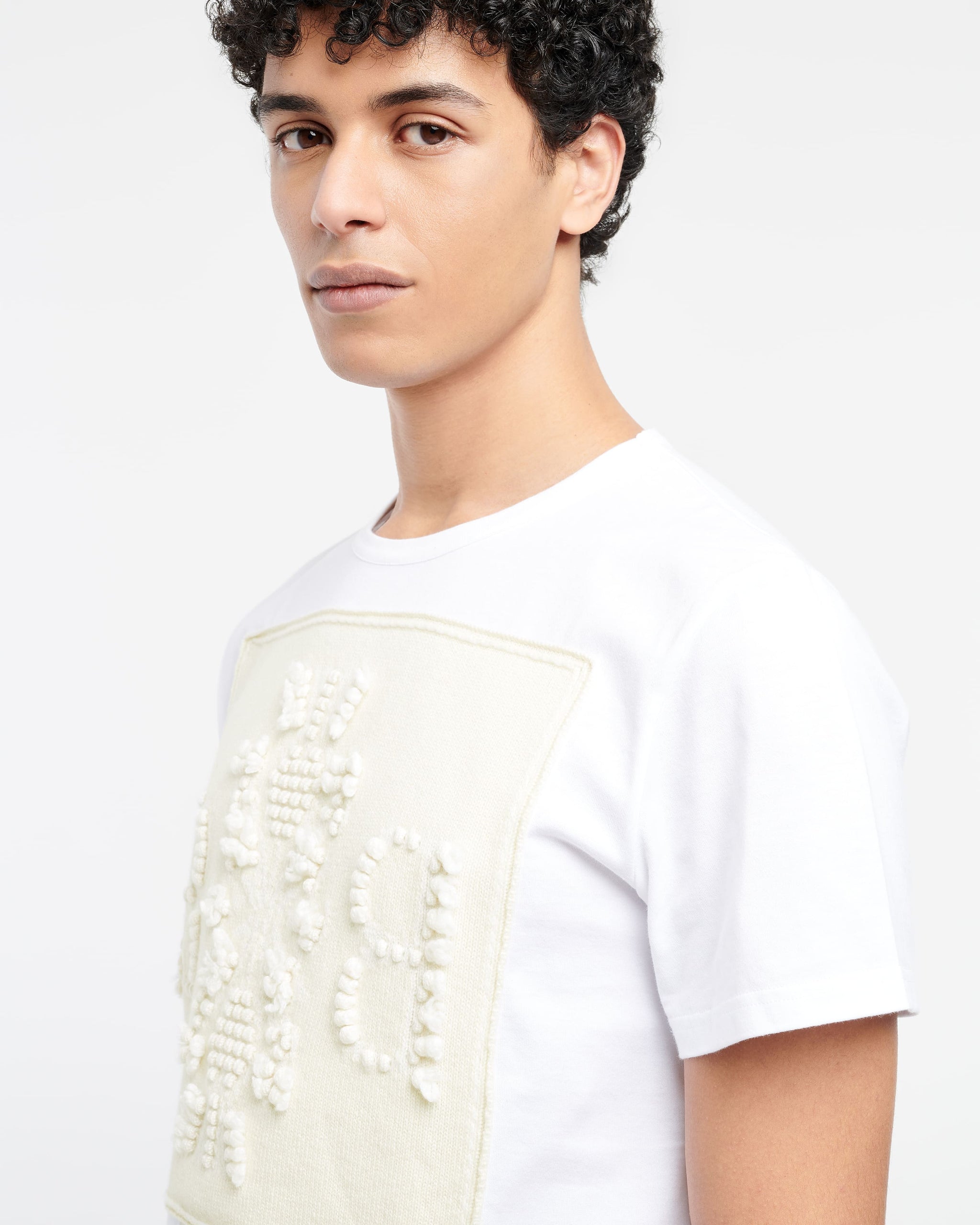 캐시미어 B 로고 패치 장식 티셔츠 | Barrie - Barrie