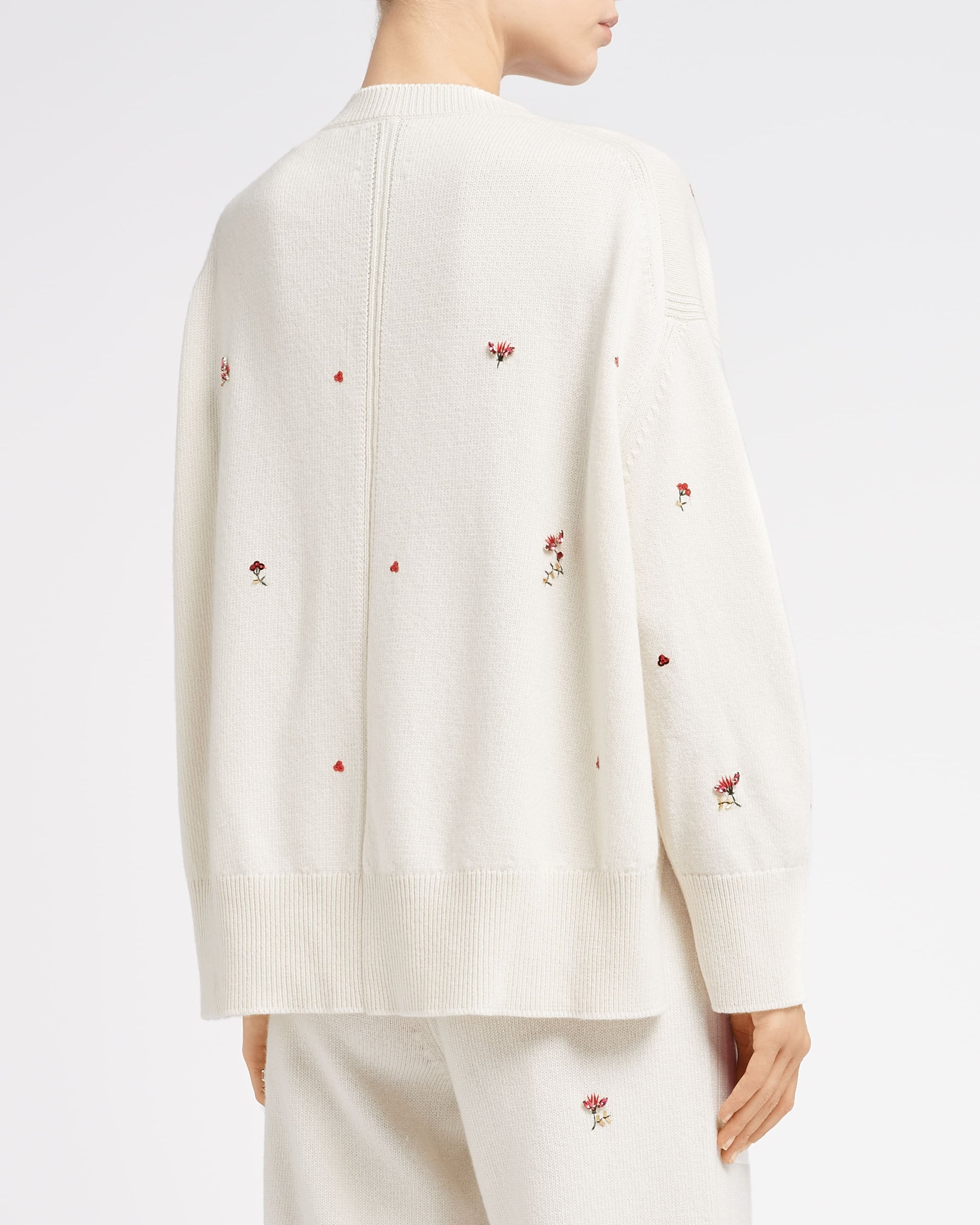 Pull iconique oversize en cachemire à broderies fleuries | Barrie - Barrie