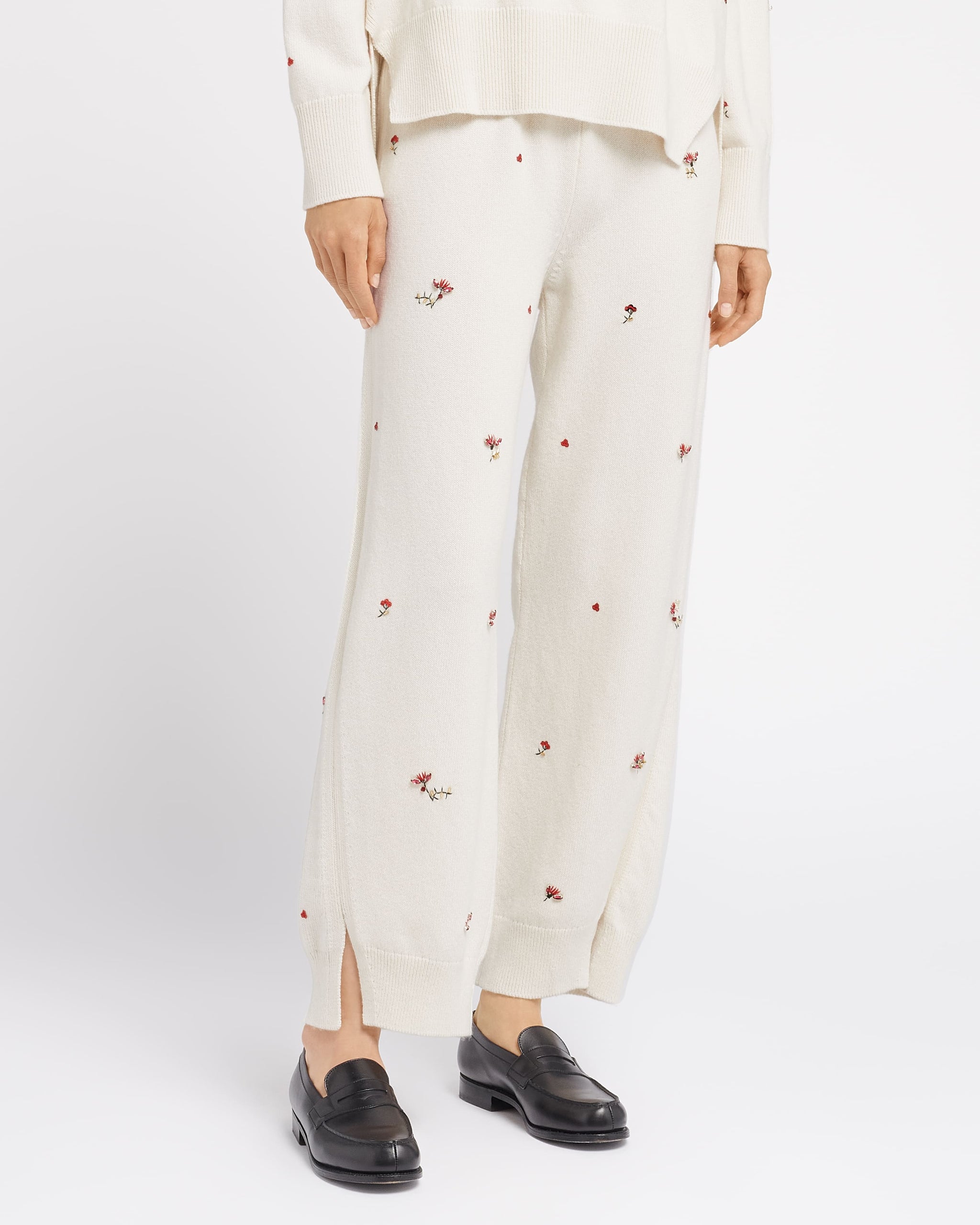 Pantalon iconique en cachemire à broderies fleuries | Barrie - Barrie