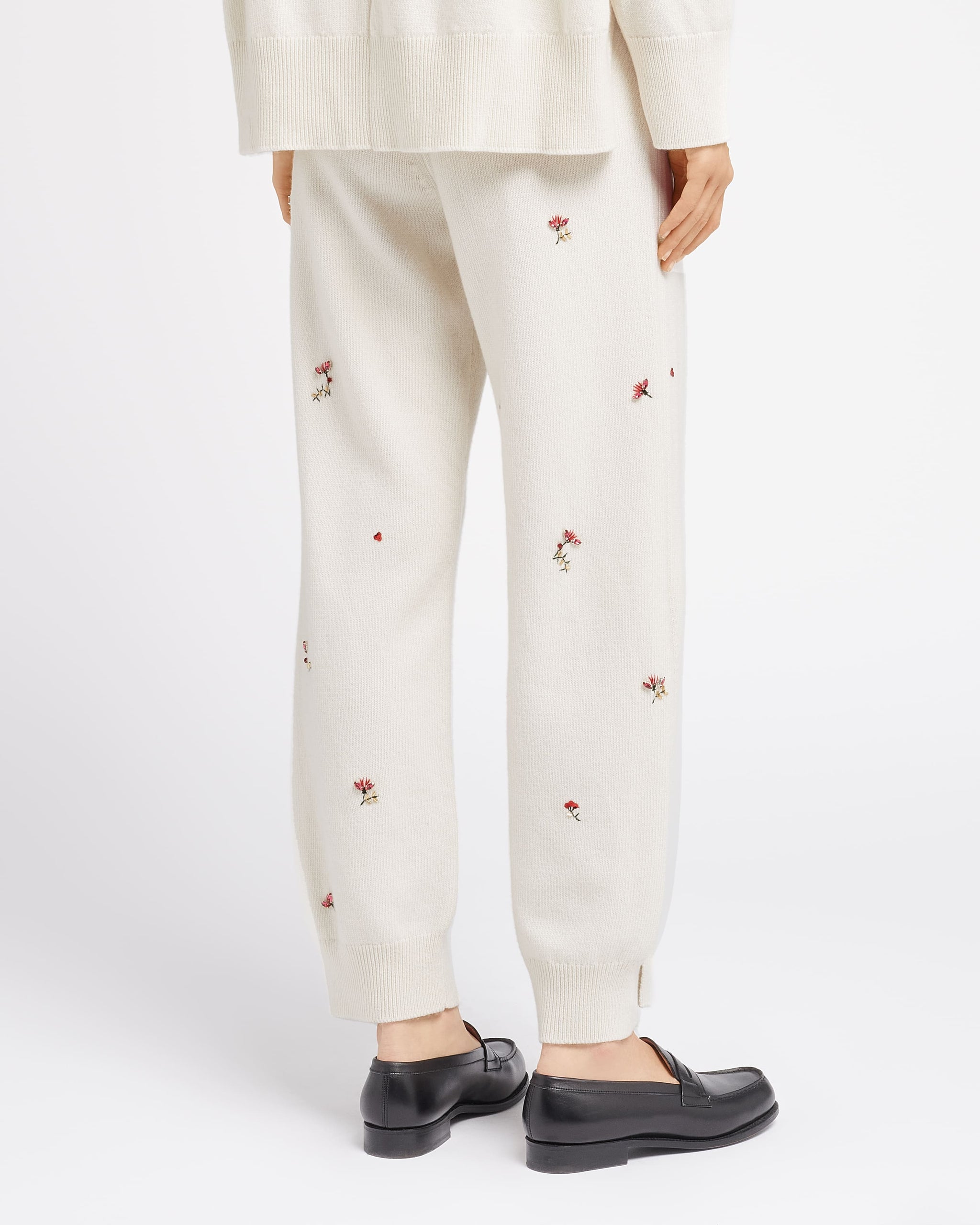 Pantalon iconique en cachemire à broderies fleuries | Barrie - Barrie
