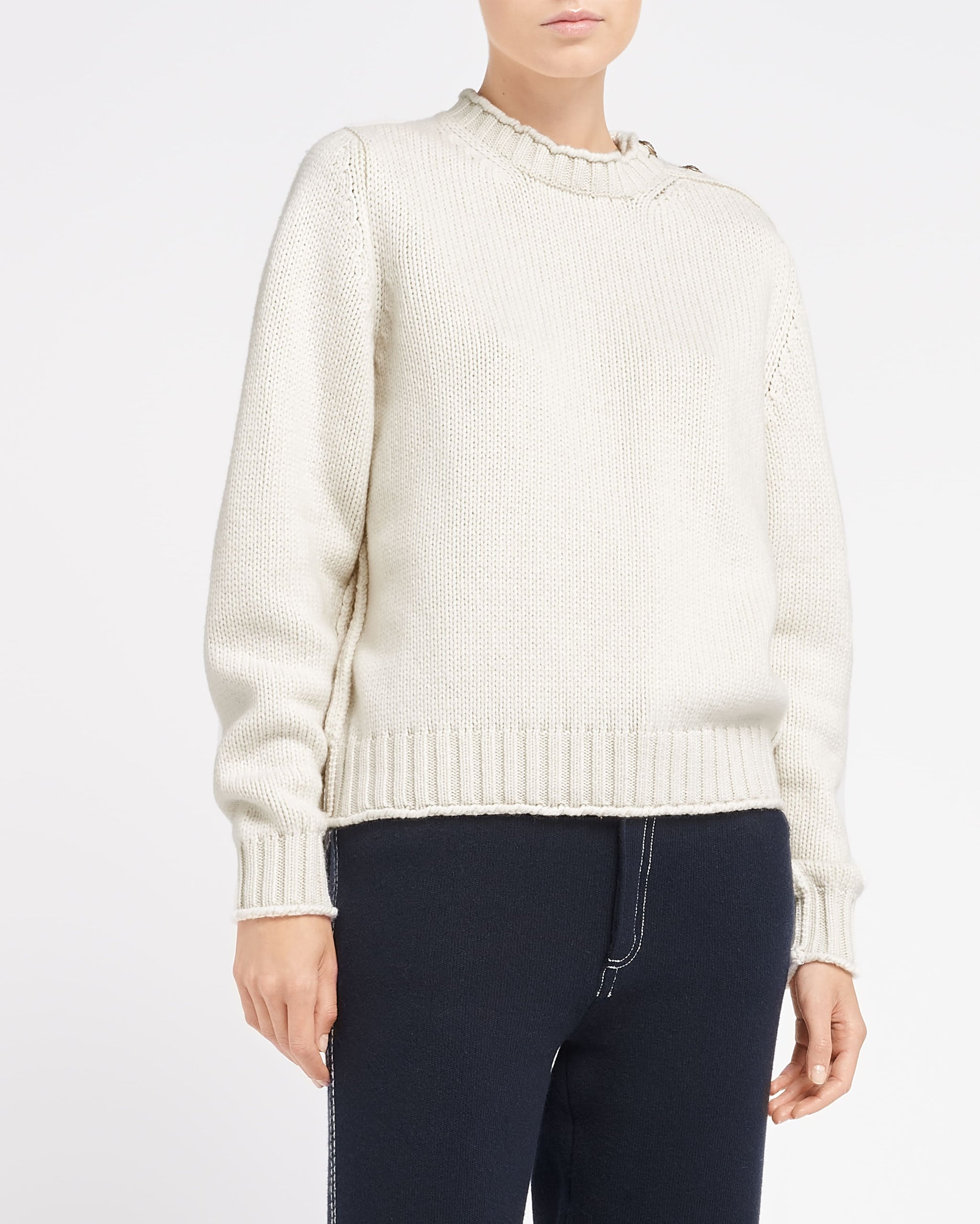 Pull épais en cachemire à boutons dorés | Barrie - Barrie