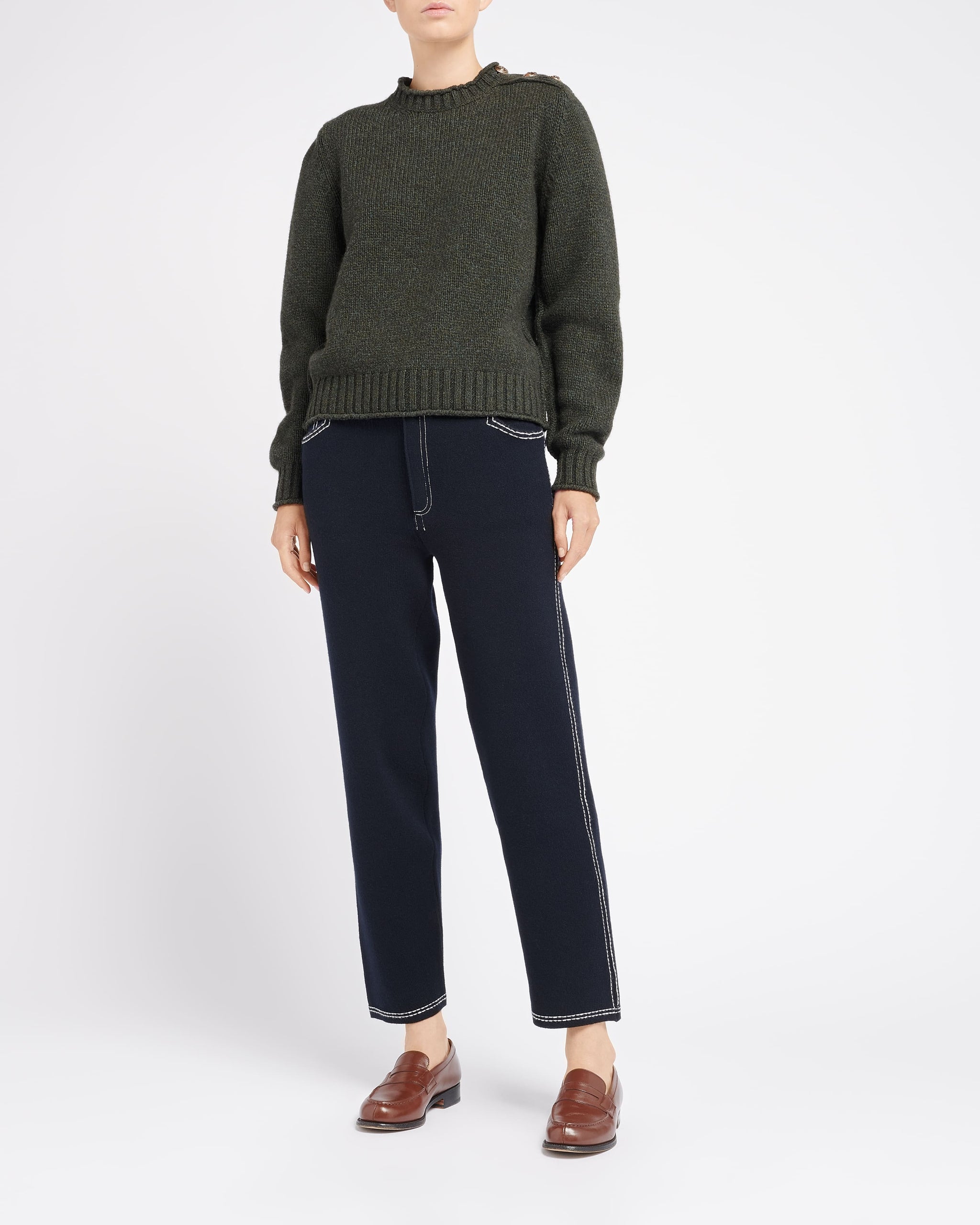 Jumper in chunky cashmere with gold buttons | Barrie - Barrie