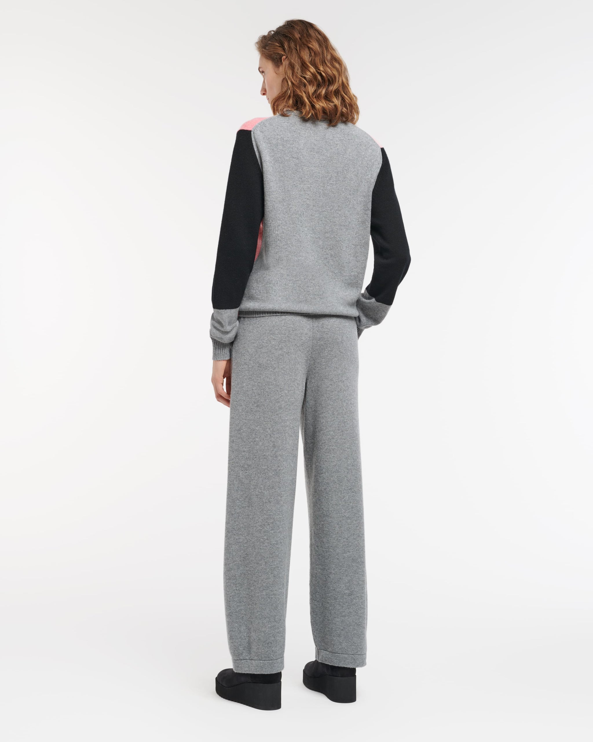 Timeless wide cashmere trousers | Barrie - Barrie