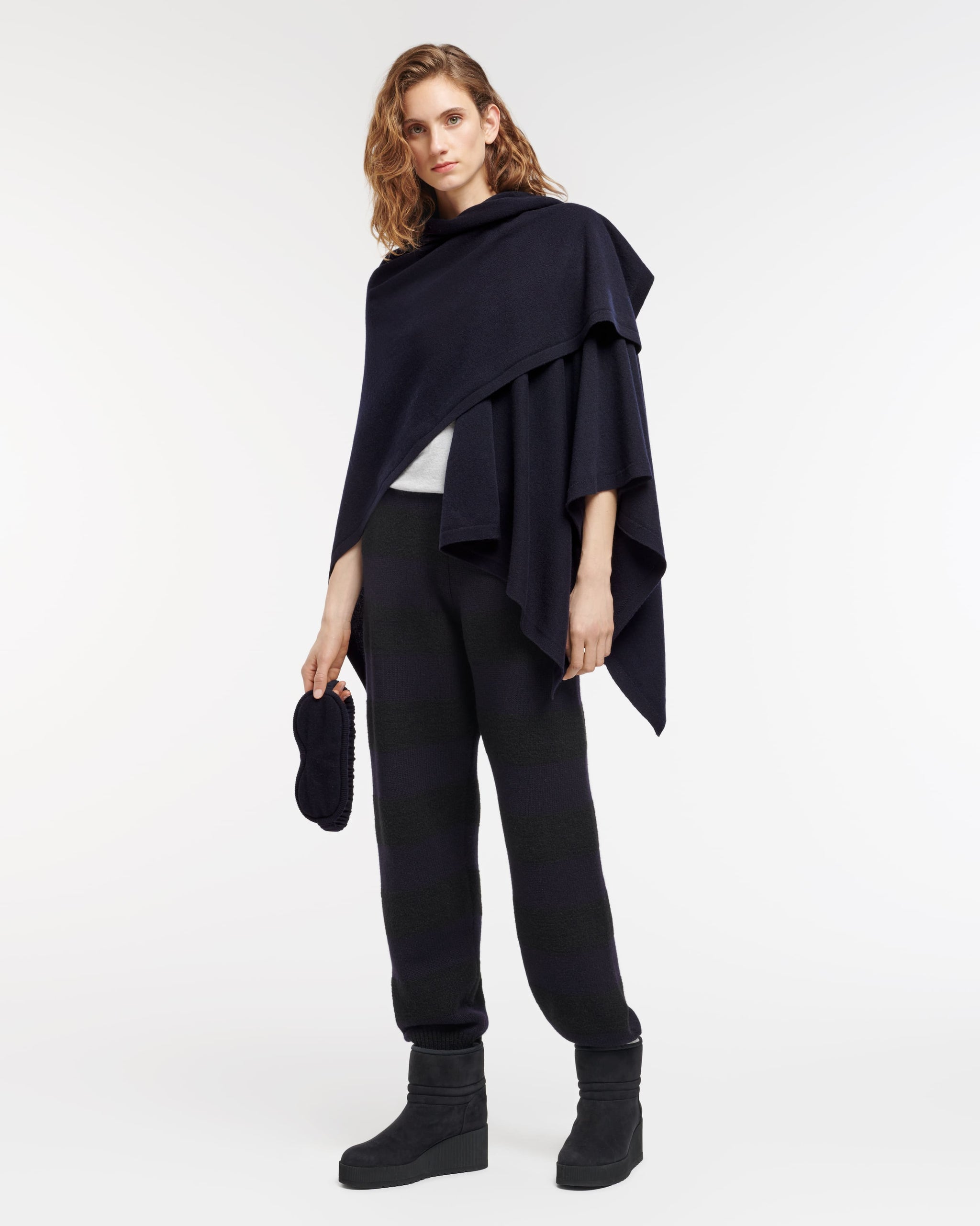 Cashmere travel set | Barrie - Barrie