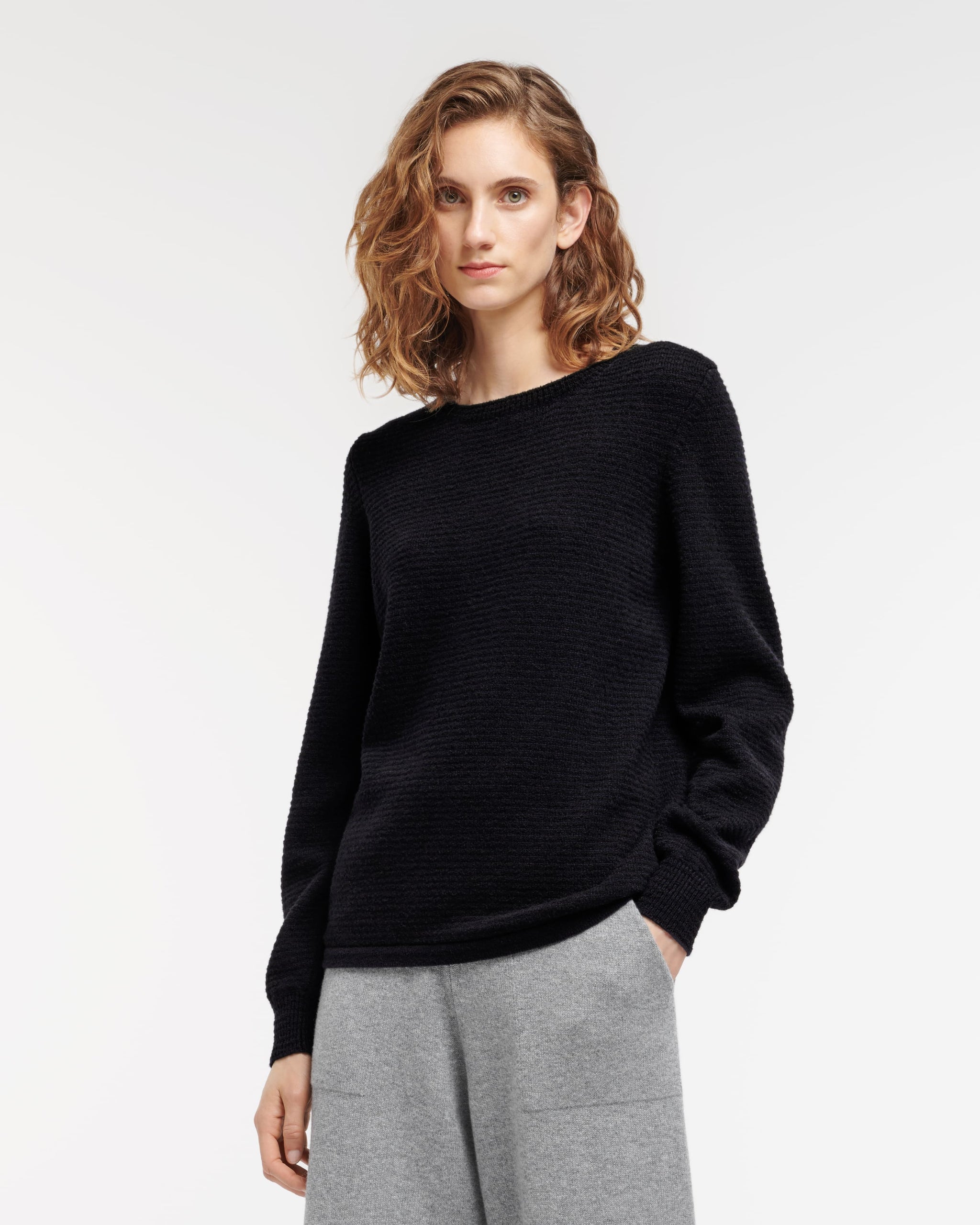 Cashmere jumper with thin stripes | Barrie - Barrie