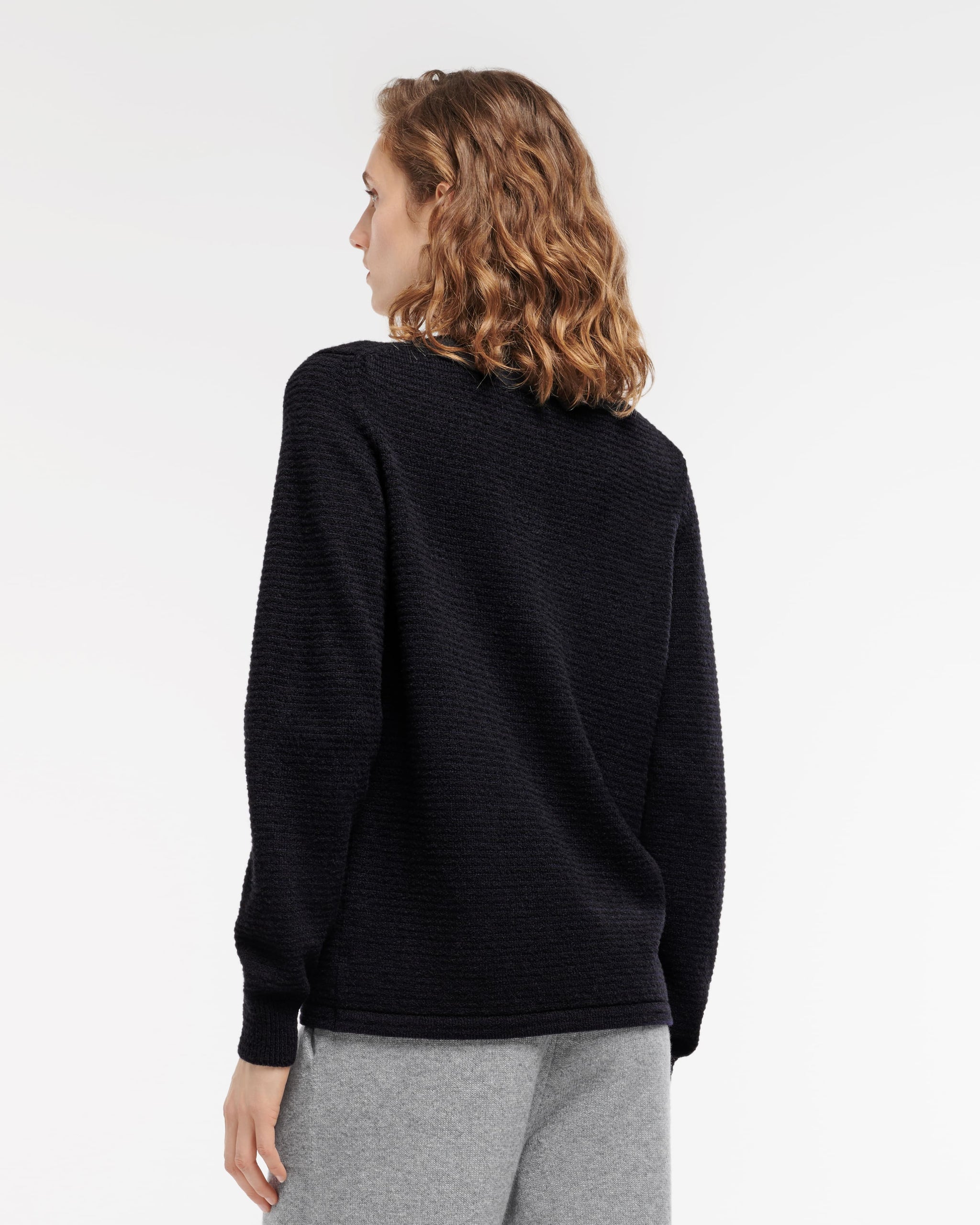 Cashmere jumper with thin stripes | Barrie - Barrie