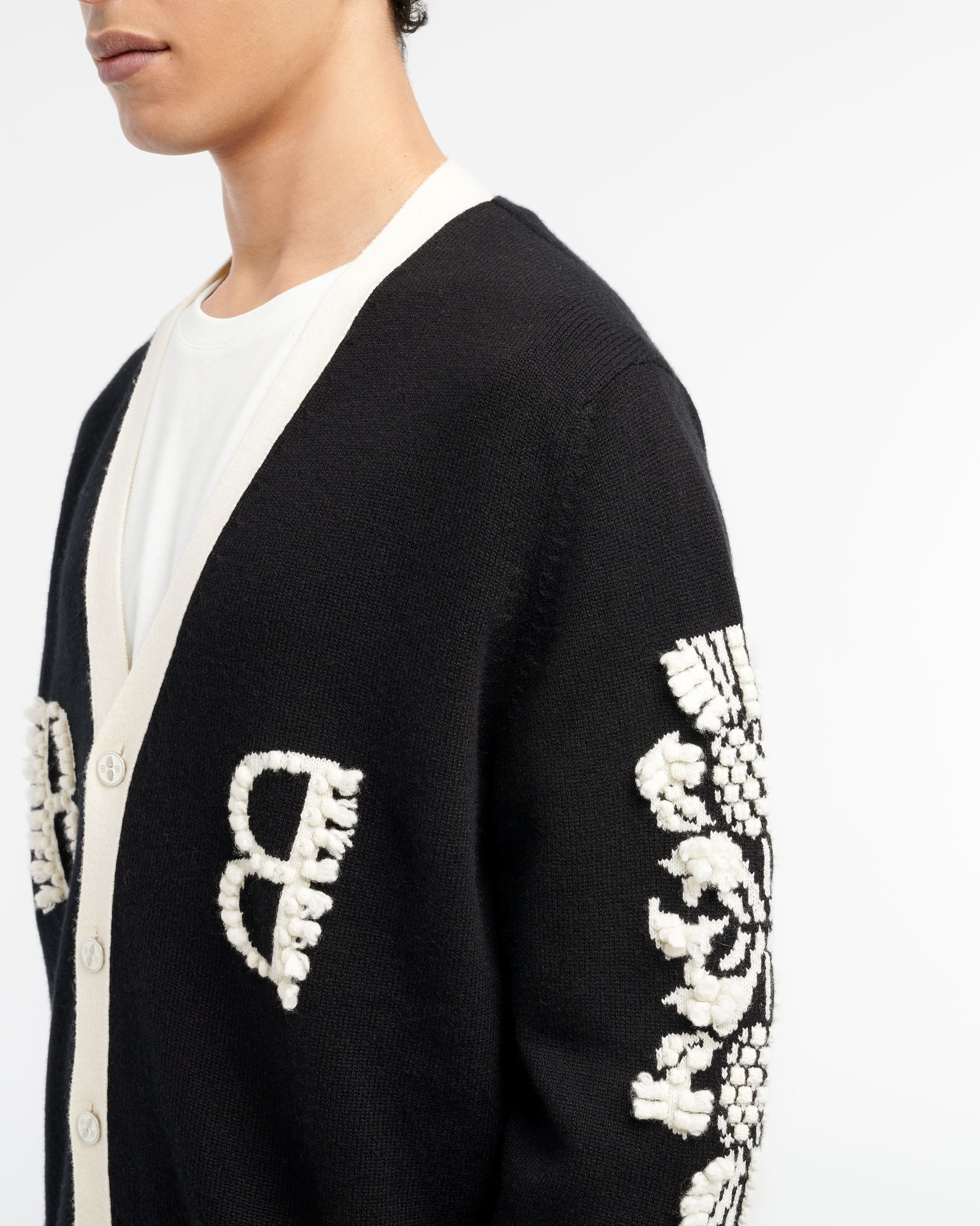 3D logo V-neck cashmere cardigan | Barrie - Barrie