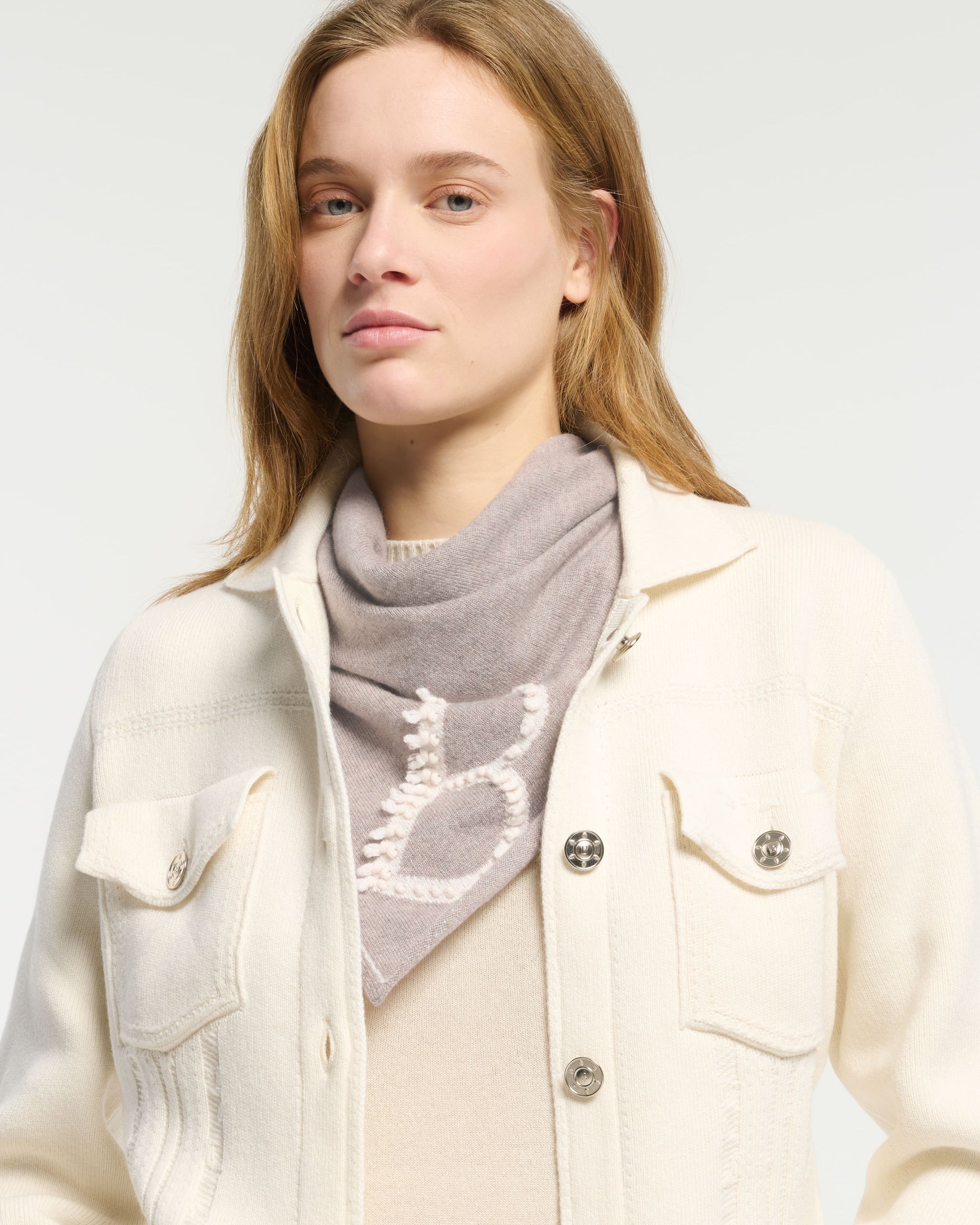 Foulard en cachemire avec détails | Barrie - Barrie