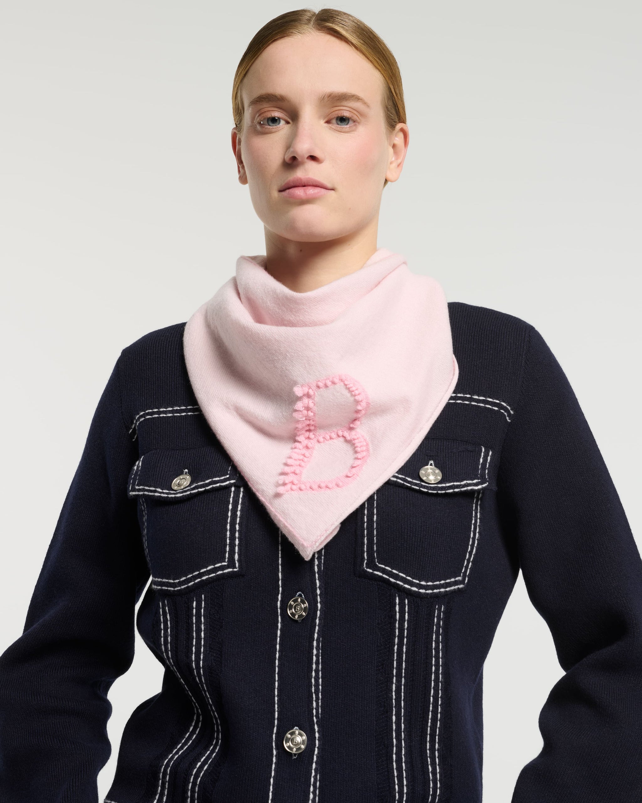 Cashmere scarf with details | Barrie - Barrie