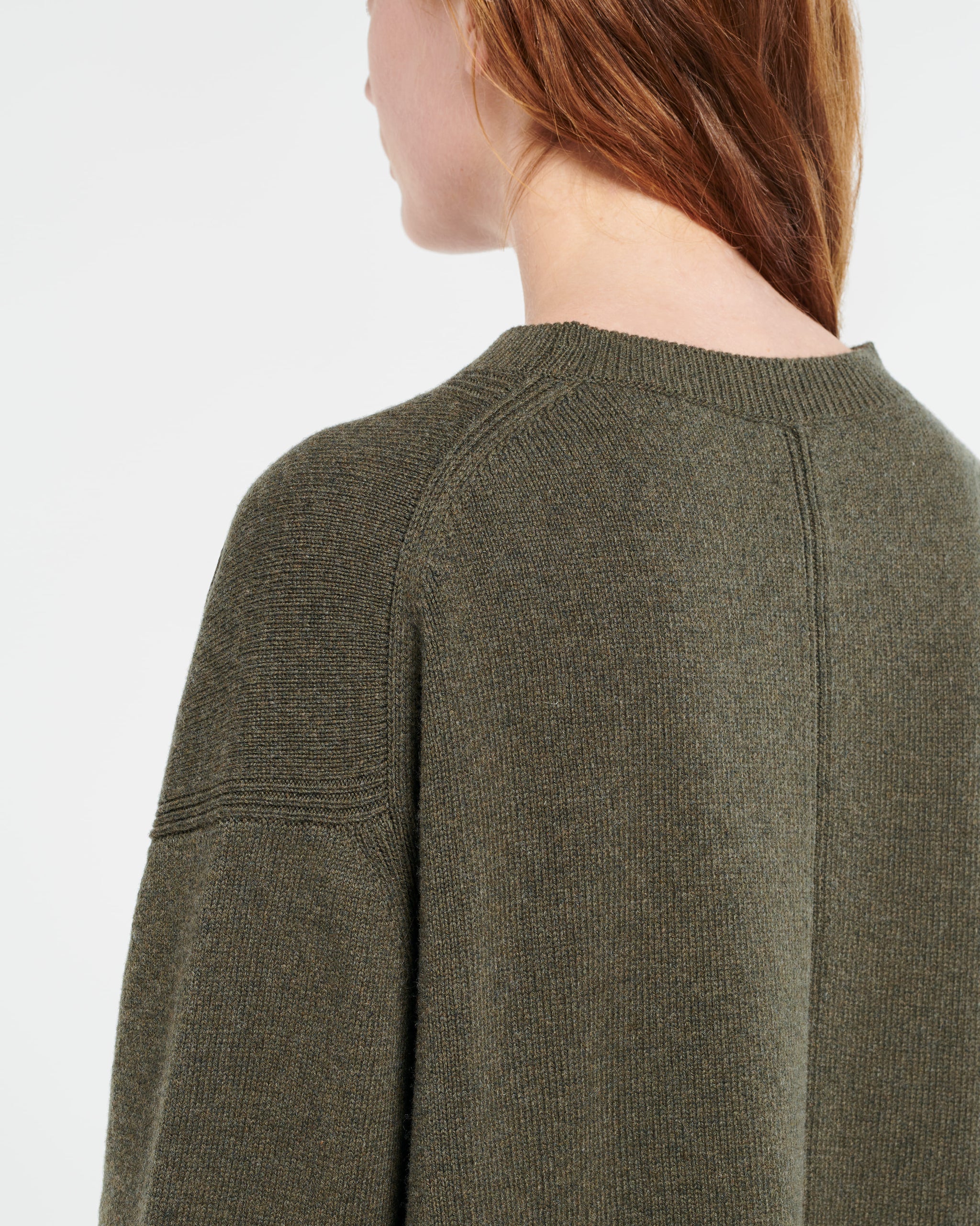 Iconic oversized cashmere jumper | Barrie - Barrie