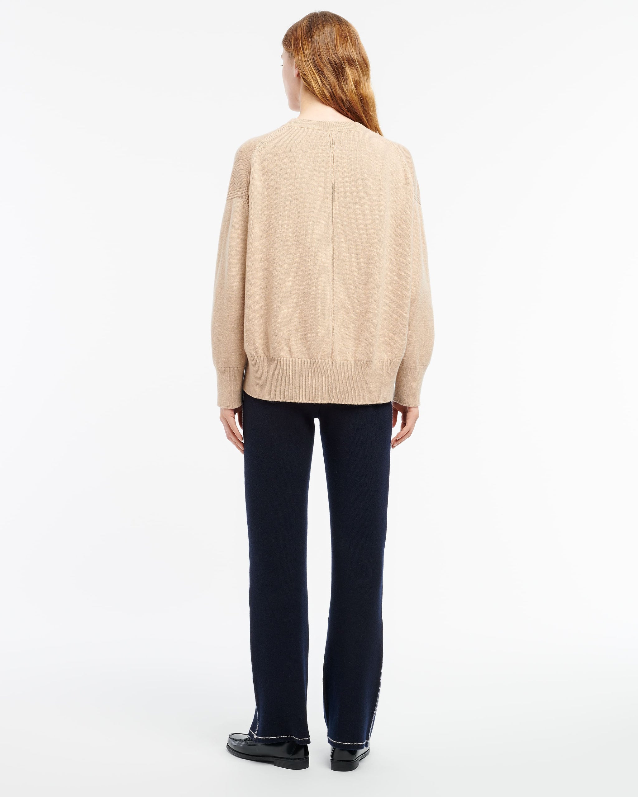 Iconic oversized cashmere jumper | Barrie - Barrie