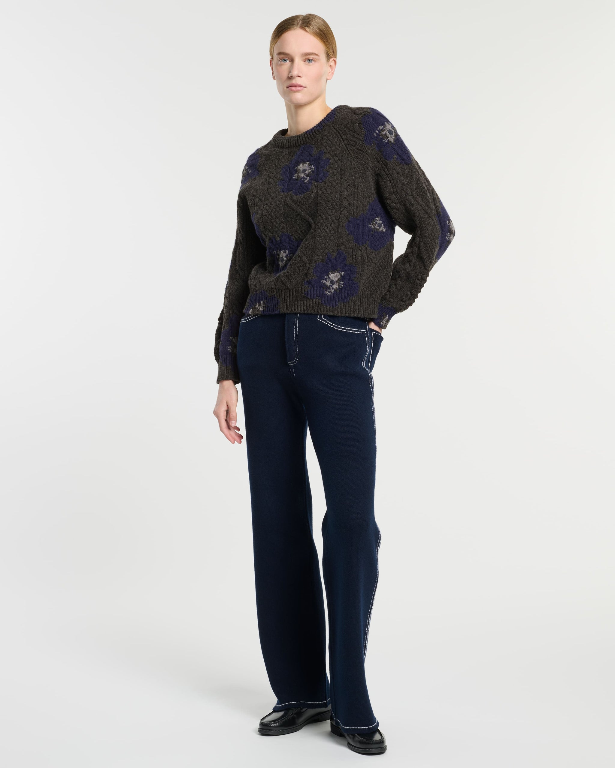 Pull col rond motif fleuri en cachemire | Barrie - Barrie