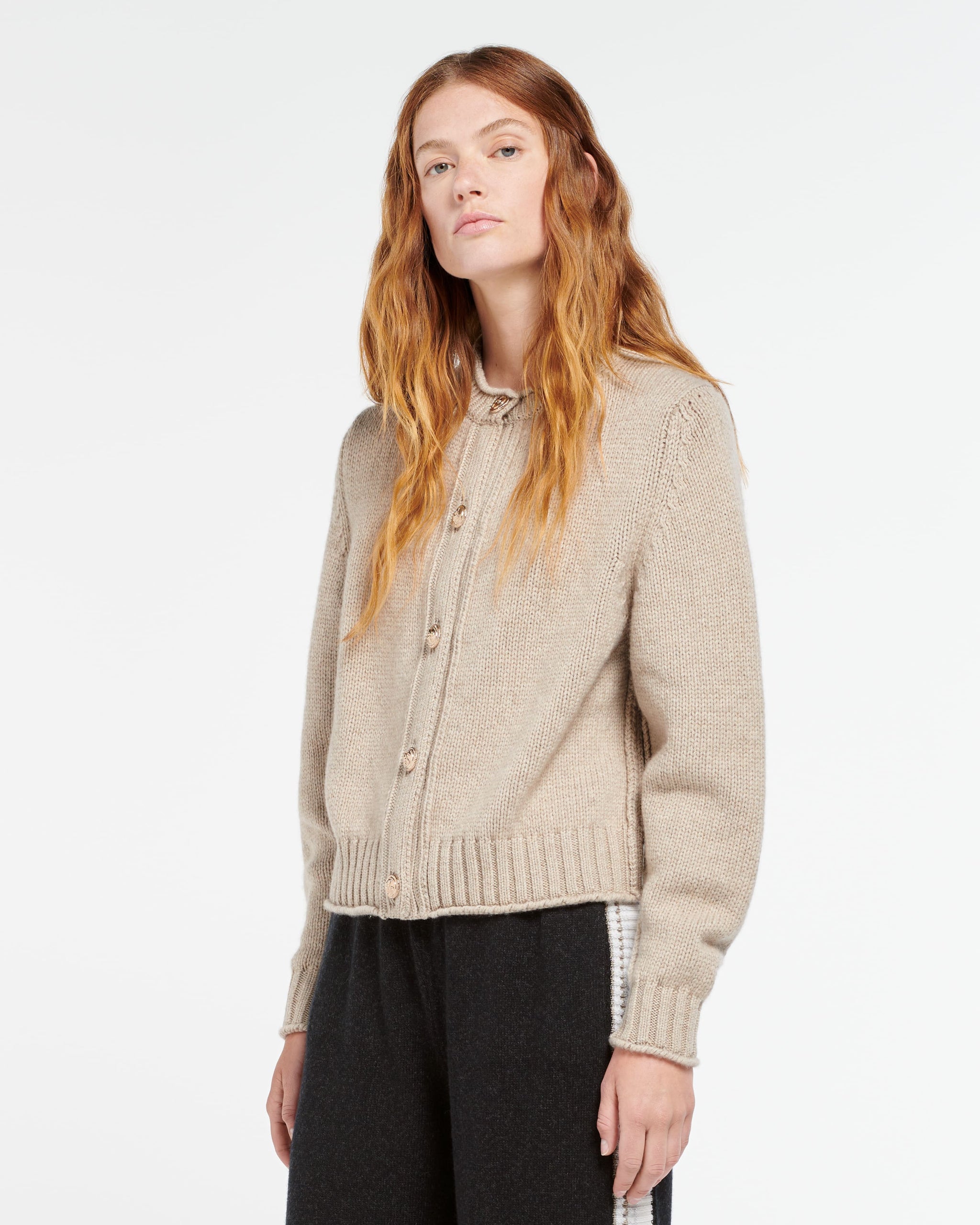 Cardigan épais en cachemire à boutons dorés | Barrie - Barrie