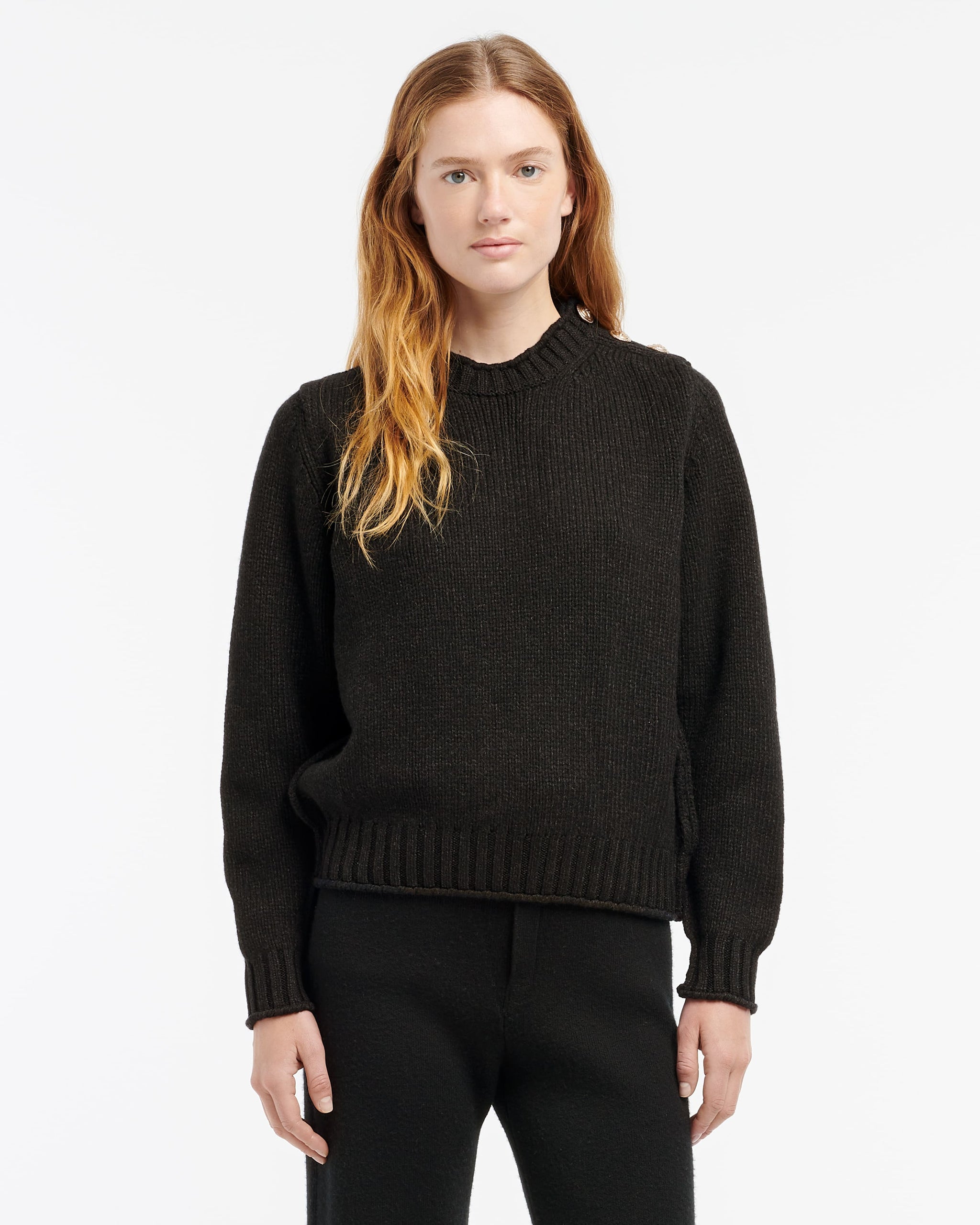 Jumper in chunky cashmere with gold buttons | Barrie - Barrie