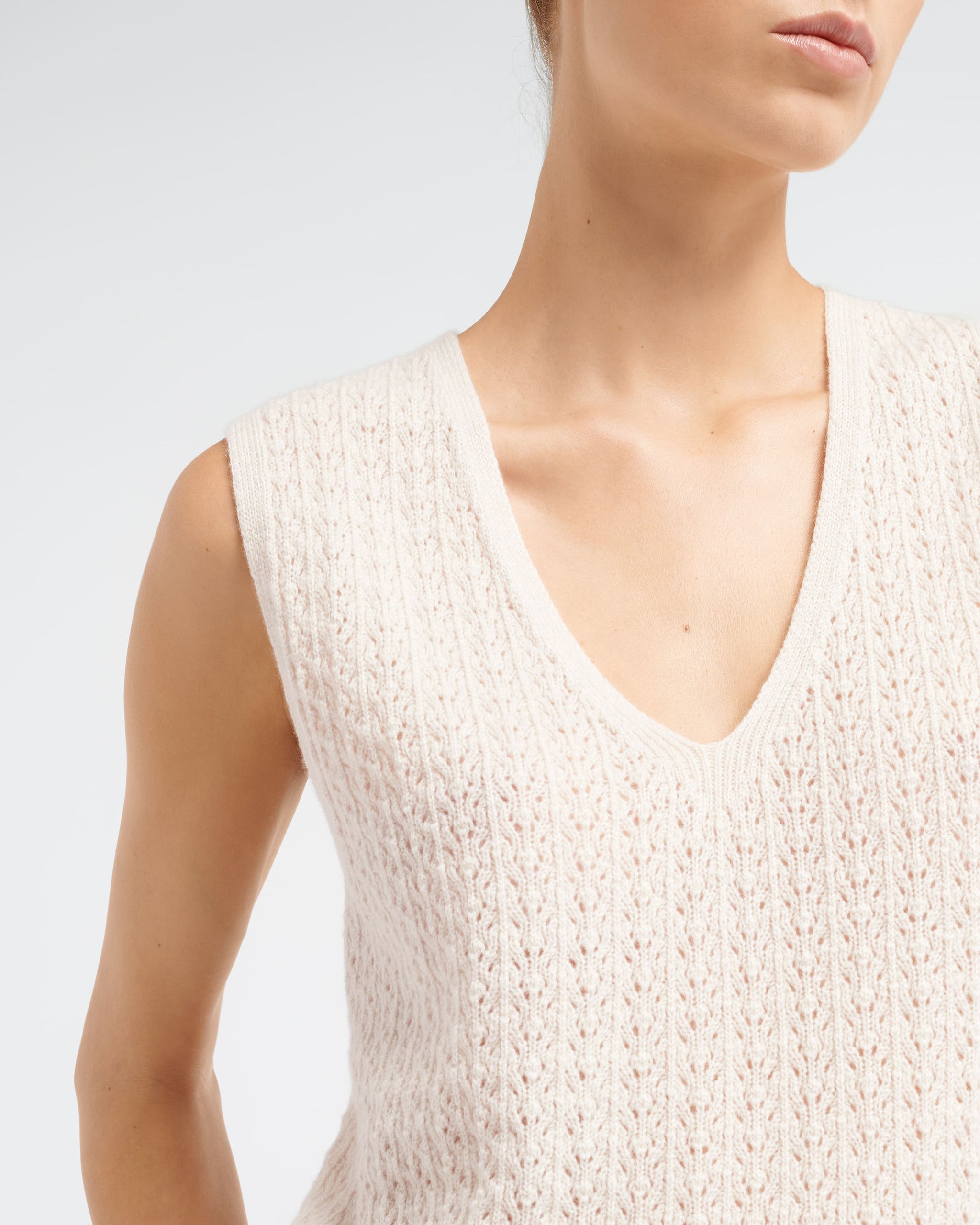 캐시미어 레이스 탑 | Barrie - Barrie