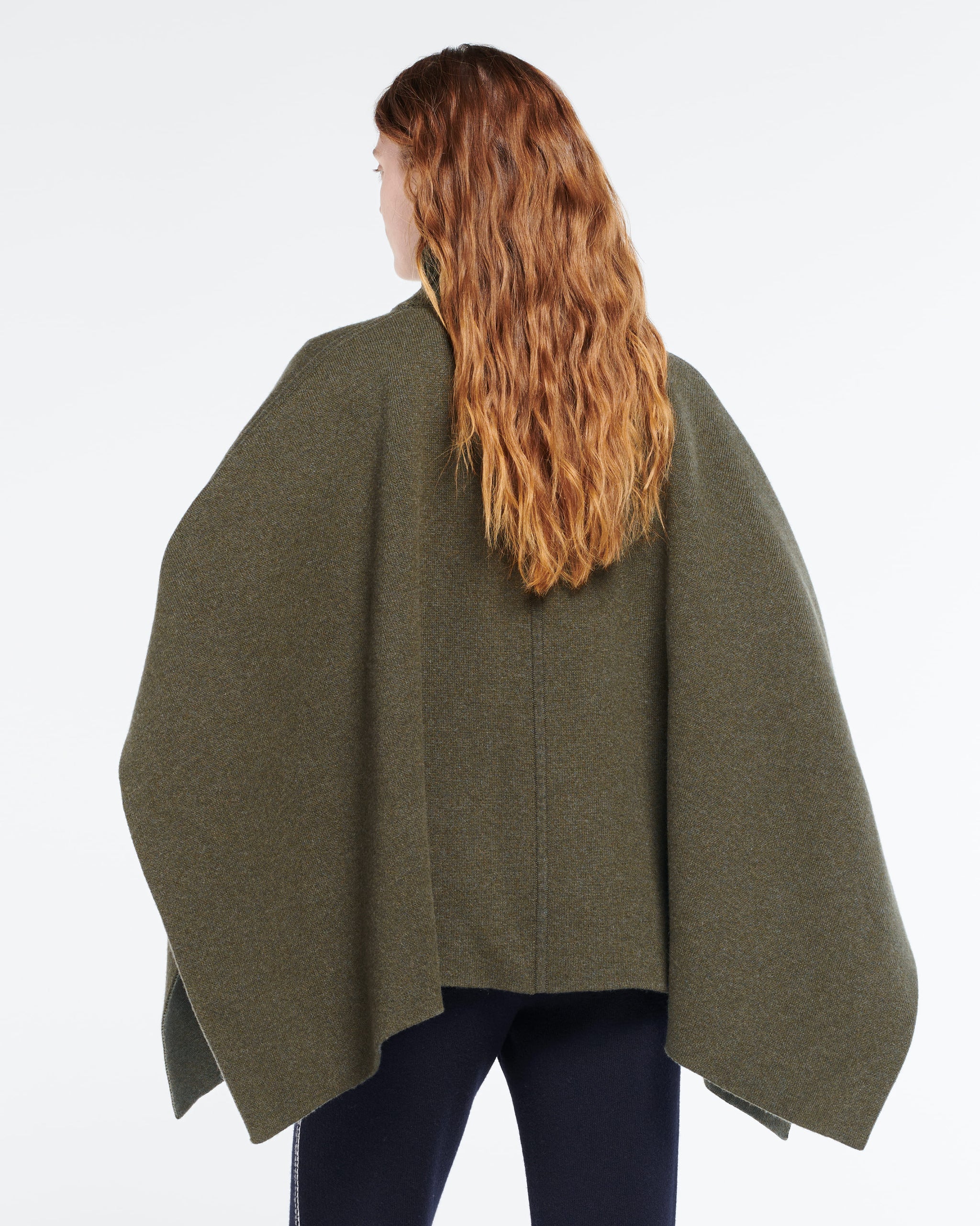 캐시미어 소재 케이프 | Barrie - Barrie