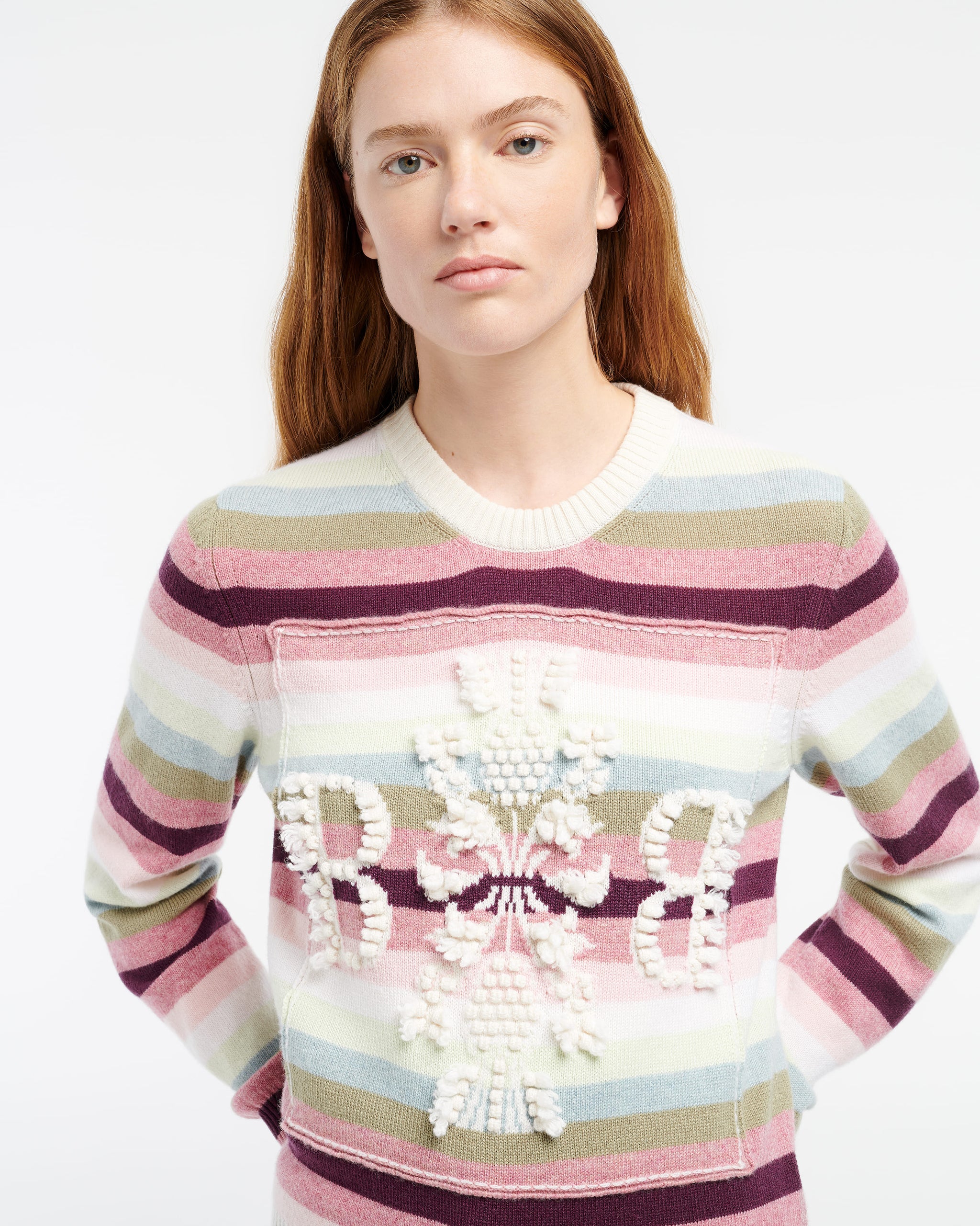 Striped cashmere 3D logo round-neck jumper | Barrie - Barrie
