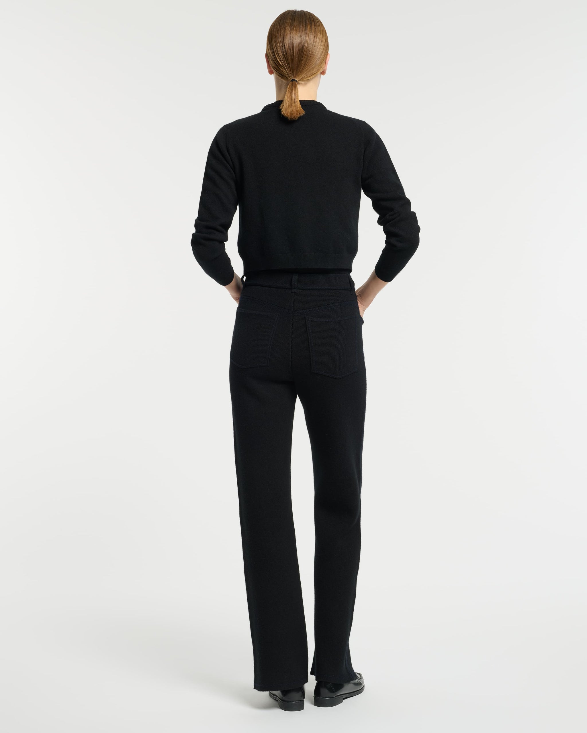 Cardigan en cachemire aux détails bijoux | Barrie - Barrie