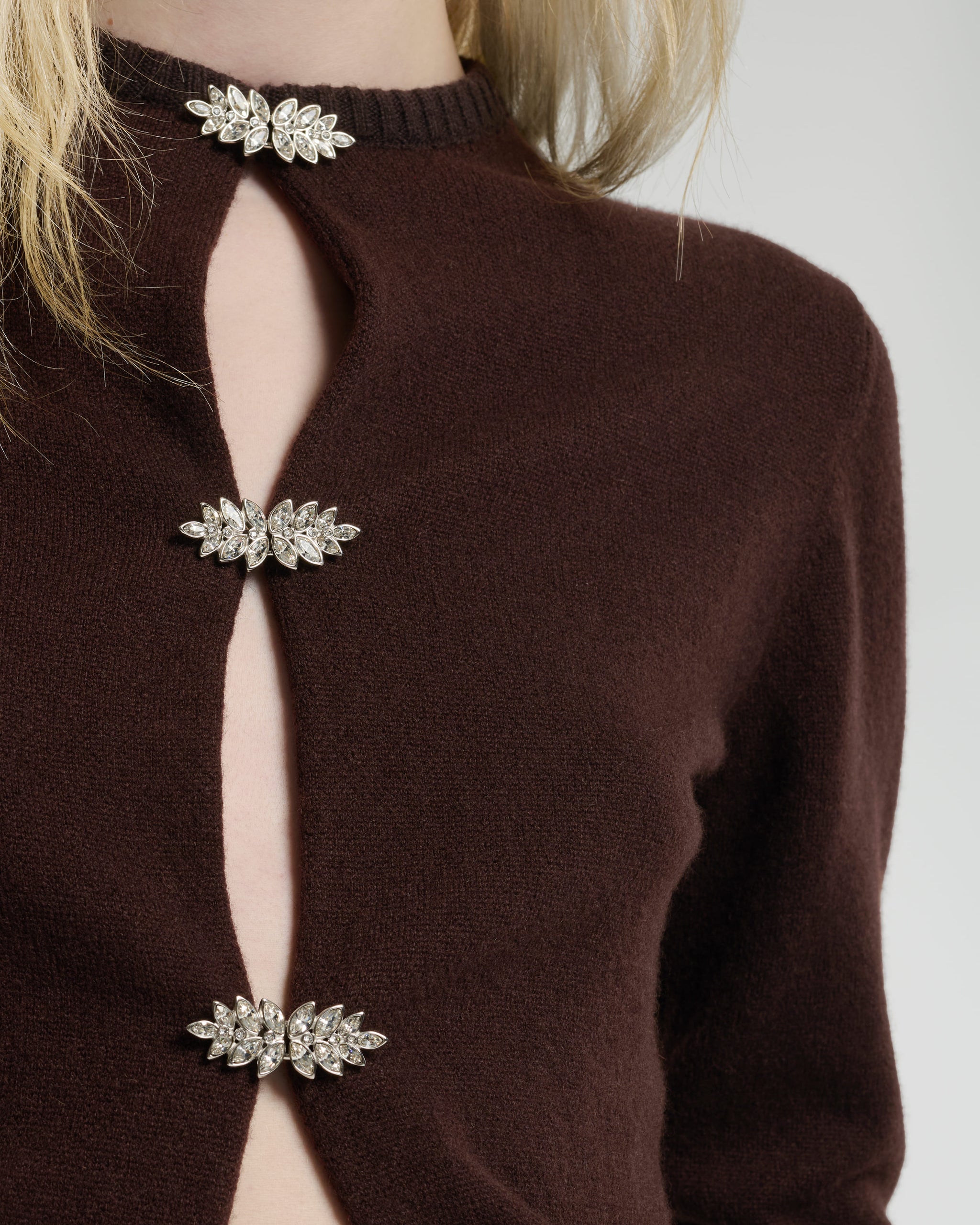 Cashmere cardigan with jewelled details | Barrie - Barrie