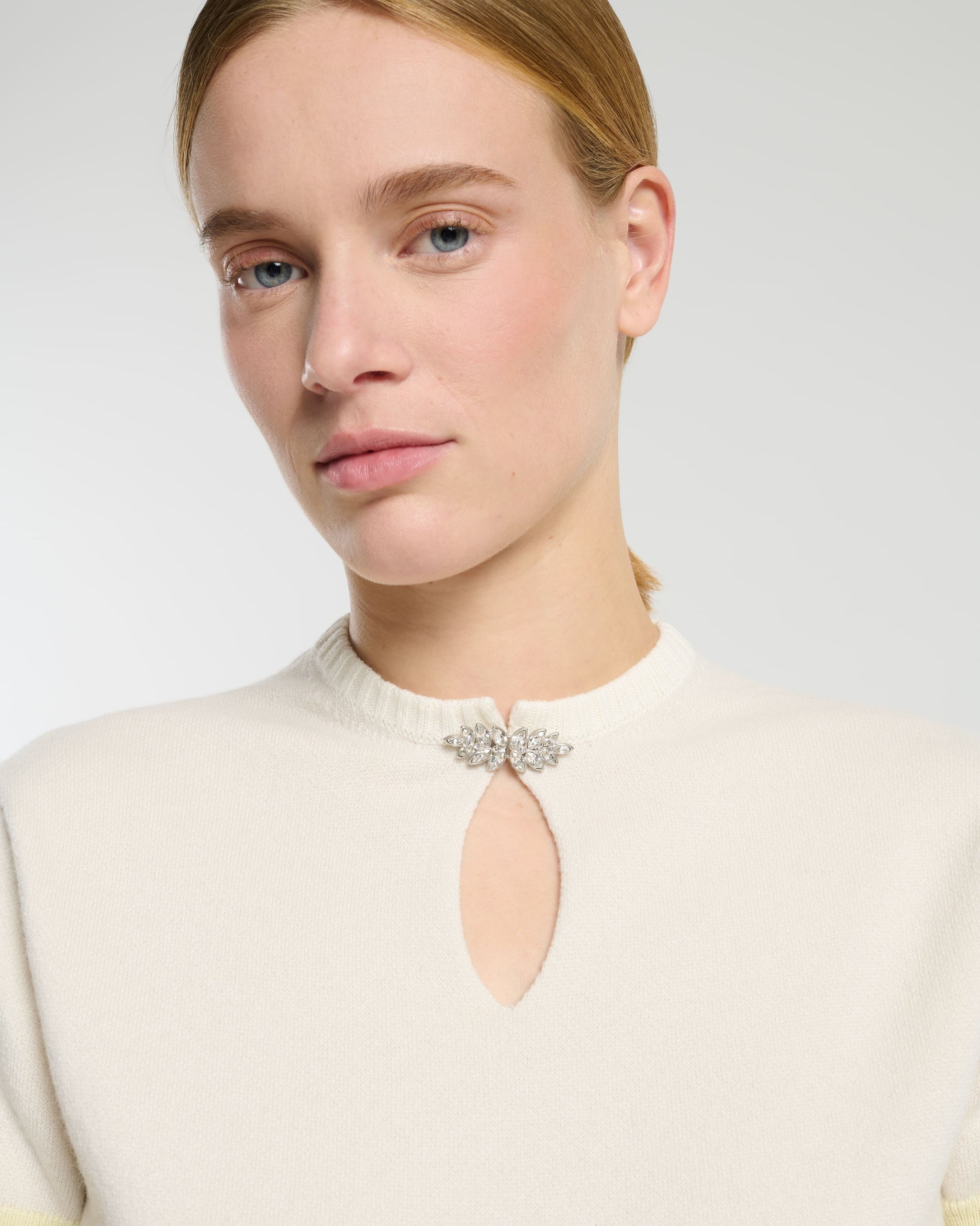 Cashmere top with jewelled details | Barrie - Barrie