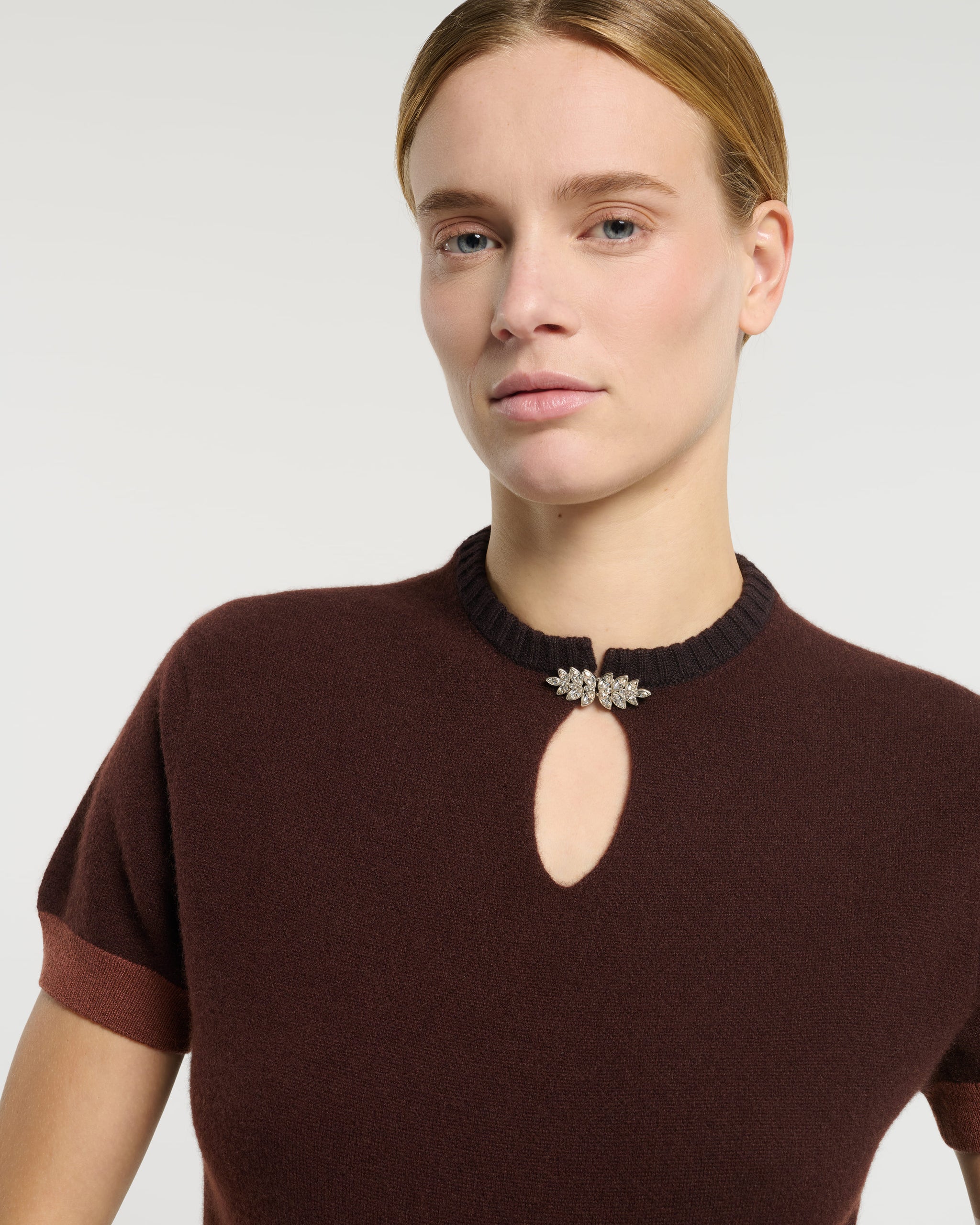 Cashmere top with jewelled details | Barrie - Barrie