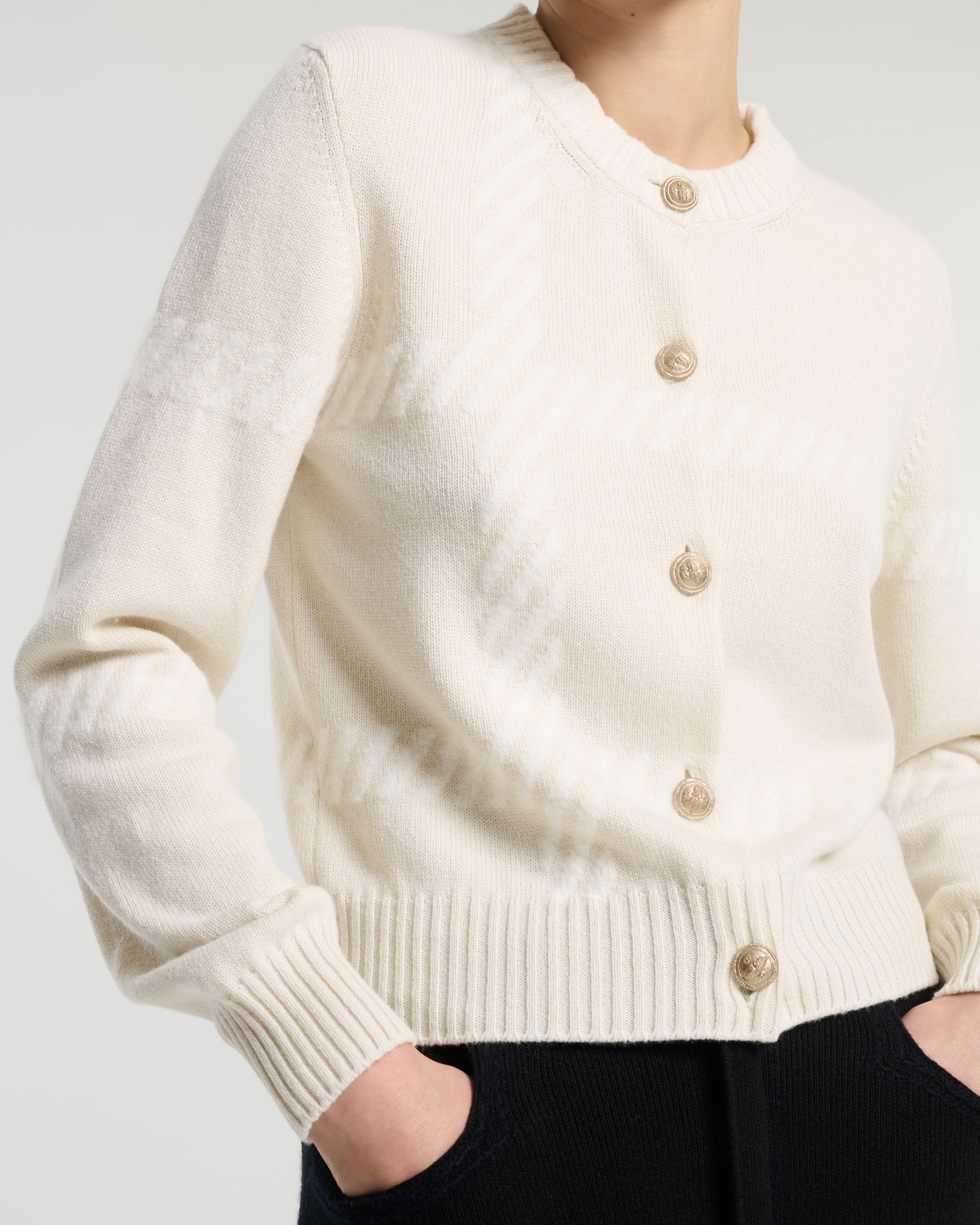 Cashmere cardigan with a tartan motif | Barrie - Barrie