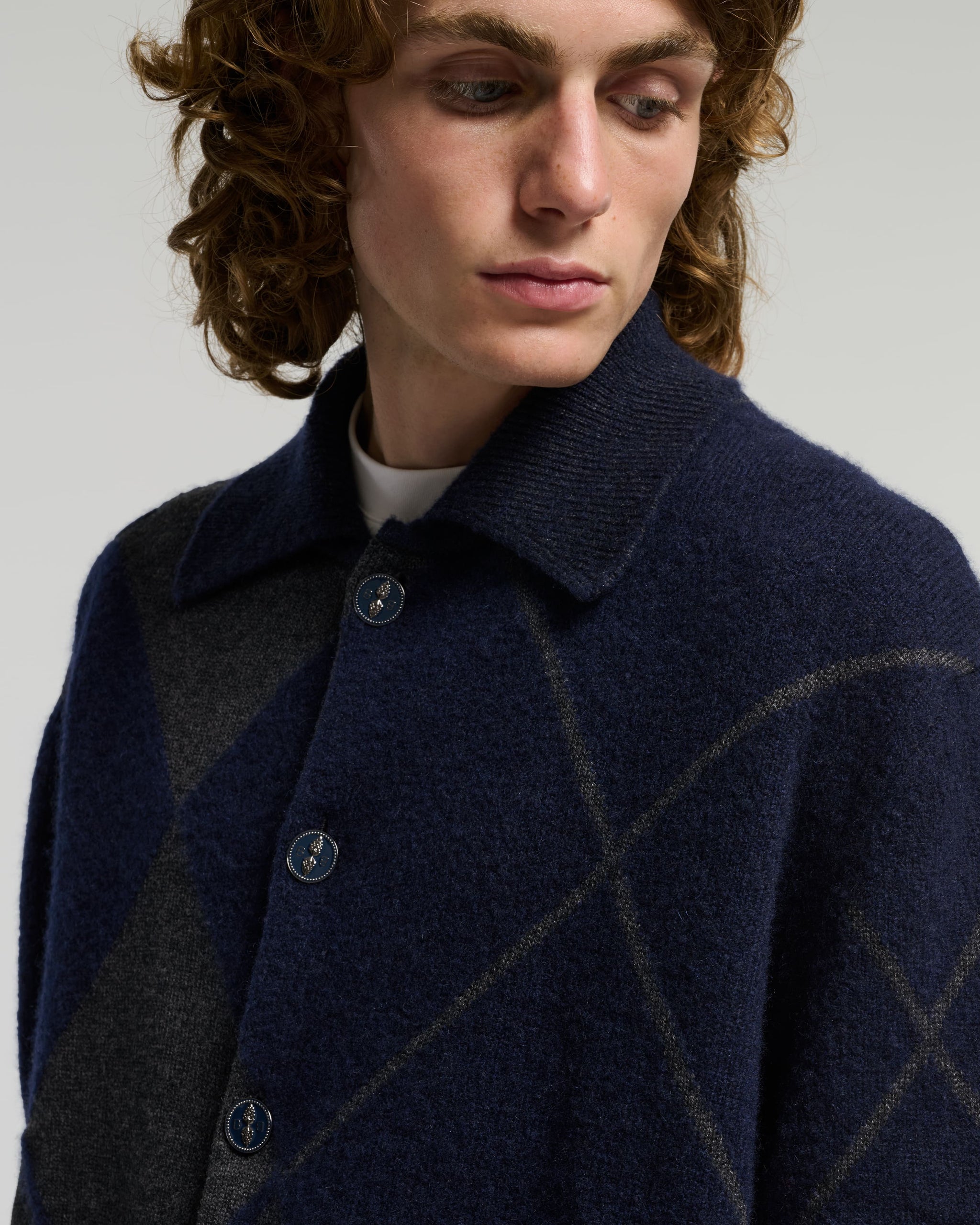 타탄 모티프 캐시미어 소재 카디건 | Barrie - Barrie