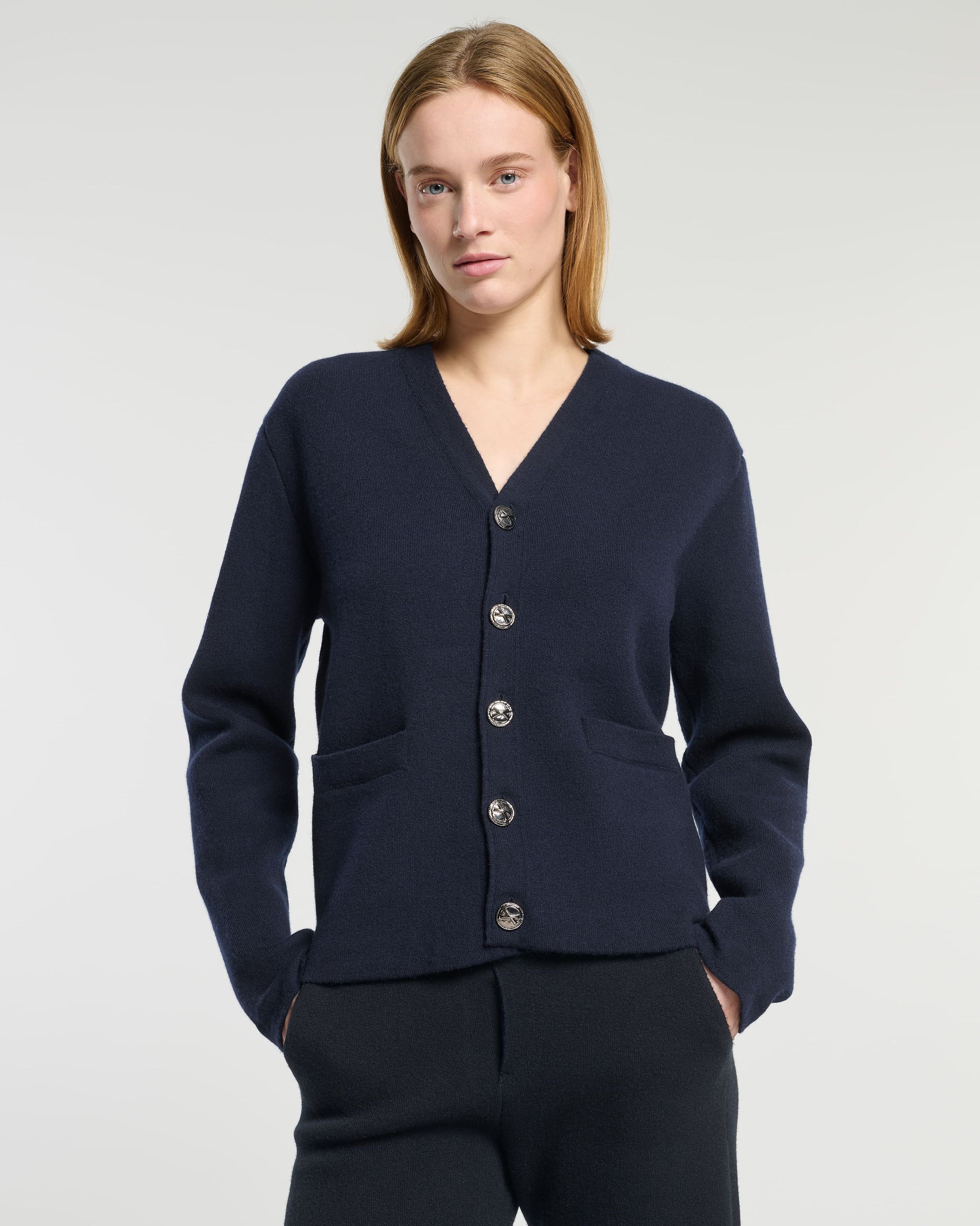 V-neck cardigan in cashmere and wool | Barrie - Barrie