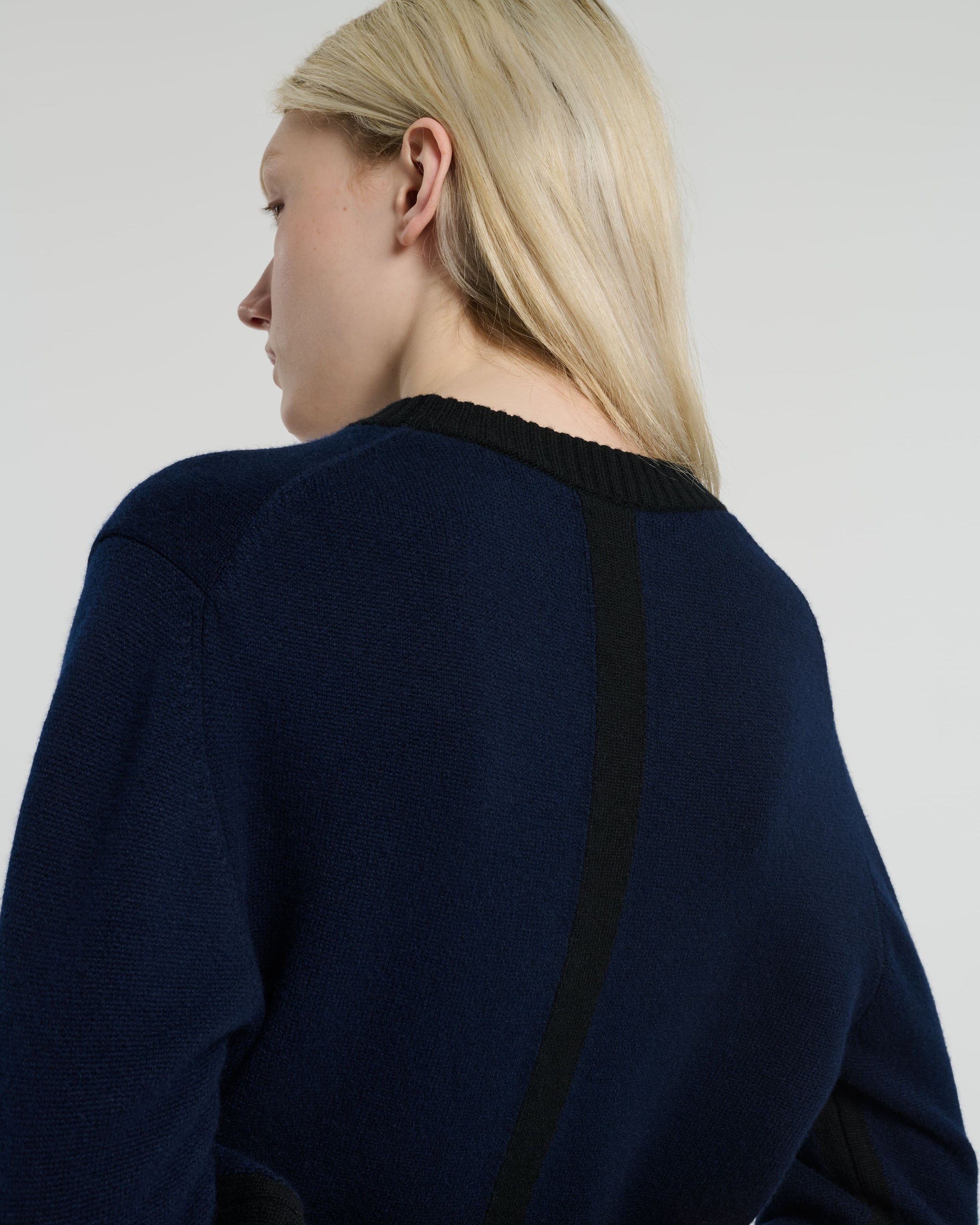Cashmere round-neck jumper | Barrie - Barrie
