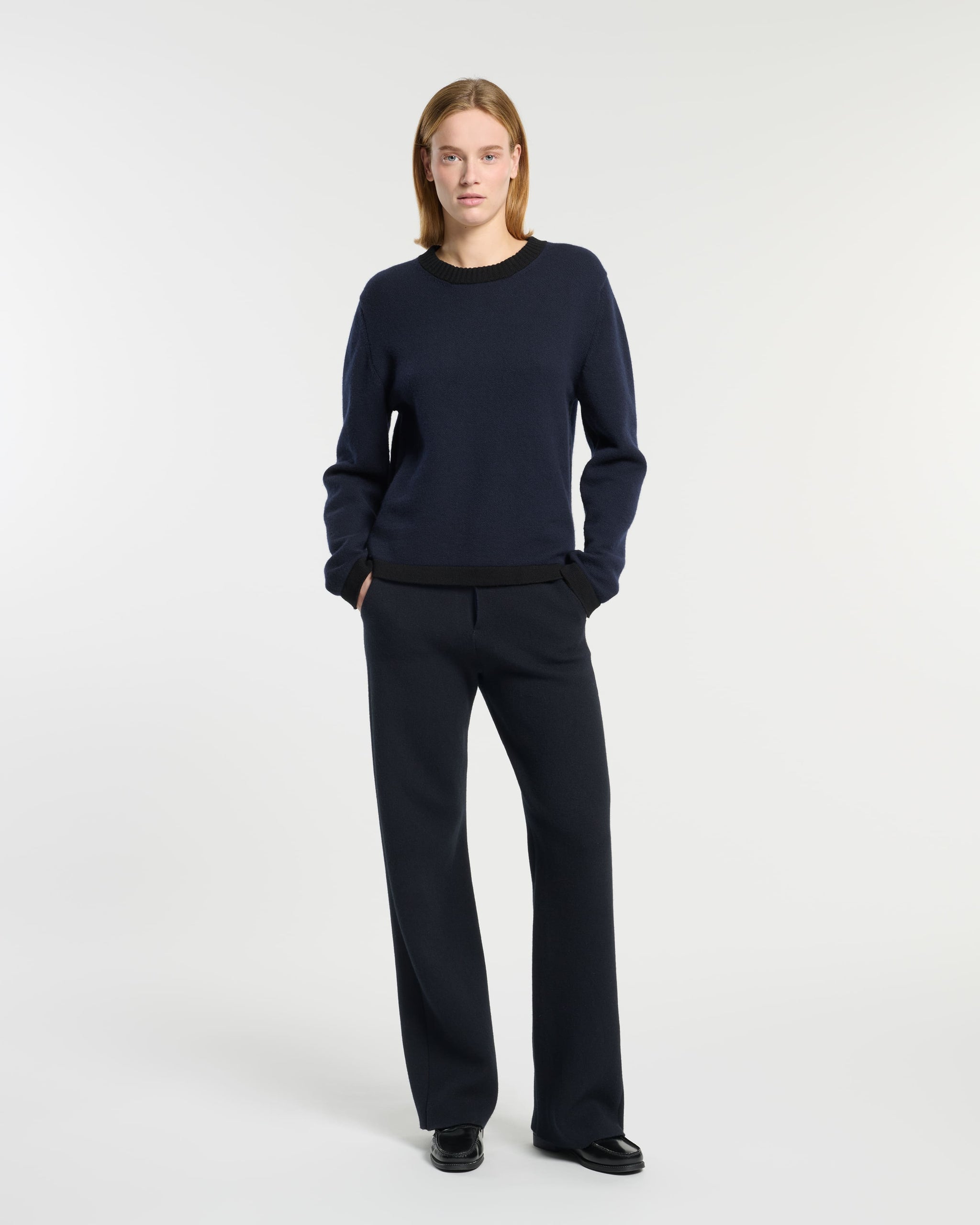 캐시미어 라운드넥 니트웨어 | Barrie - Barrie