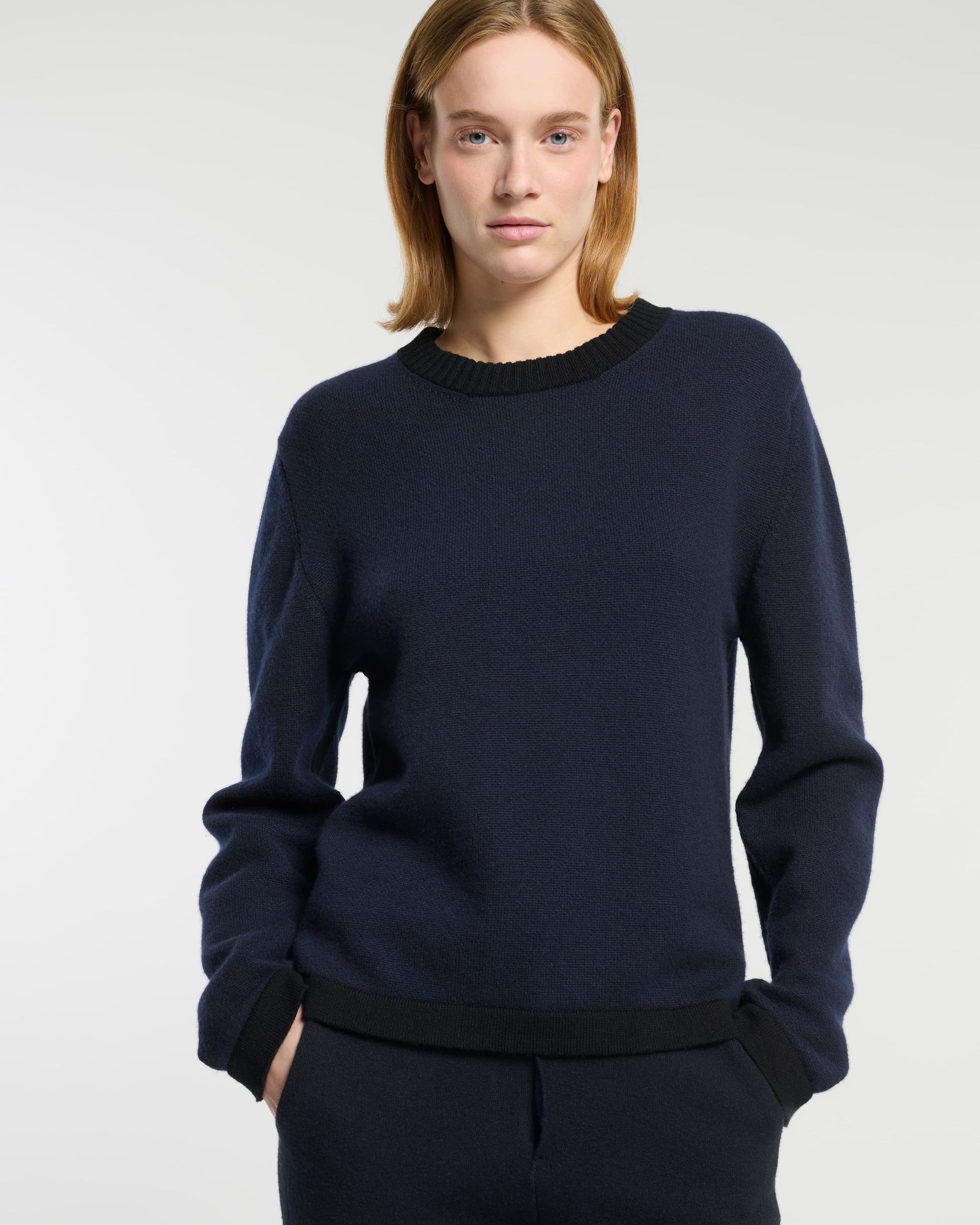 Cashmere round-neck jumper | Barrie - Barrie
