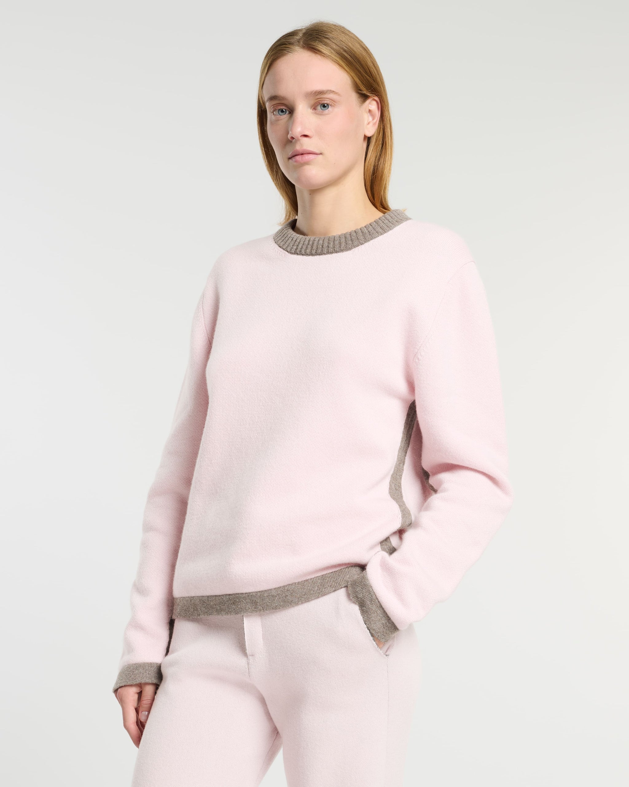 Cashmere round-neck jumper | Barrie - Barrie