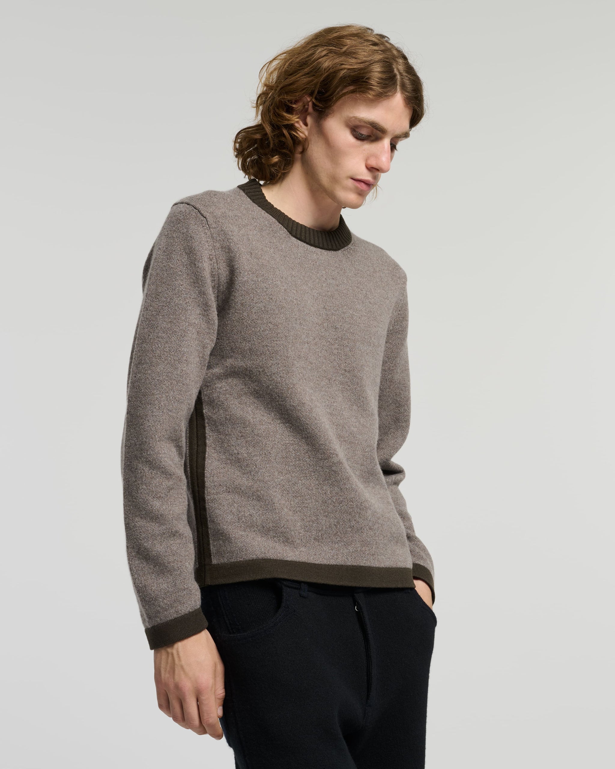 Cashmere round-neck jumper | Barrie - Barrie