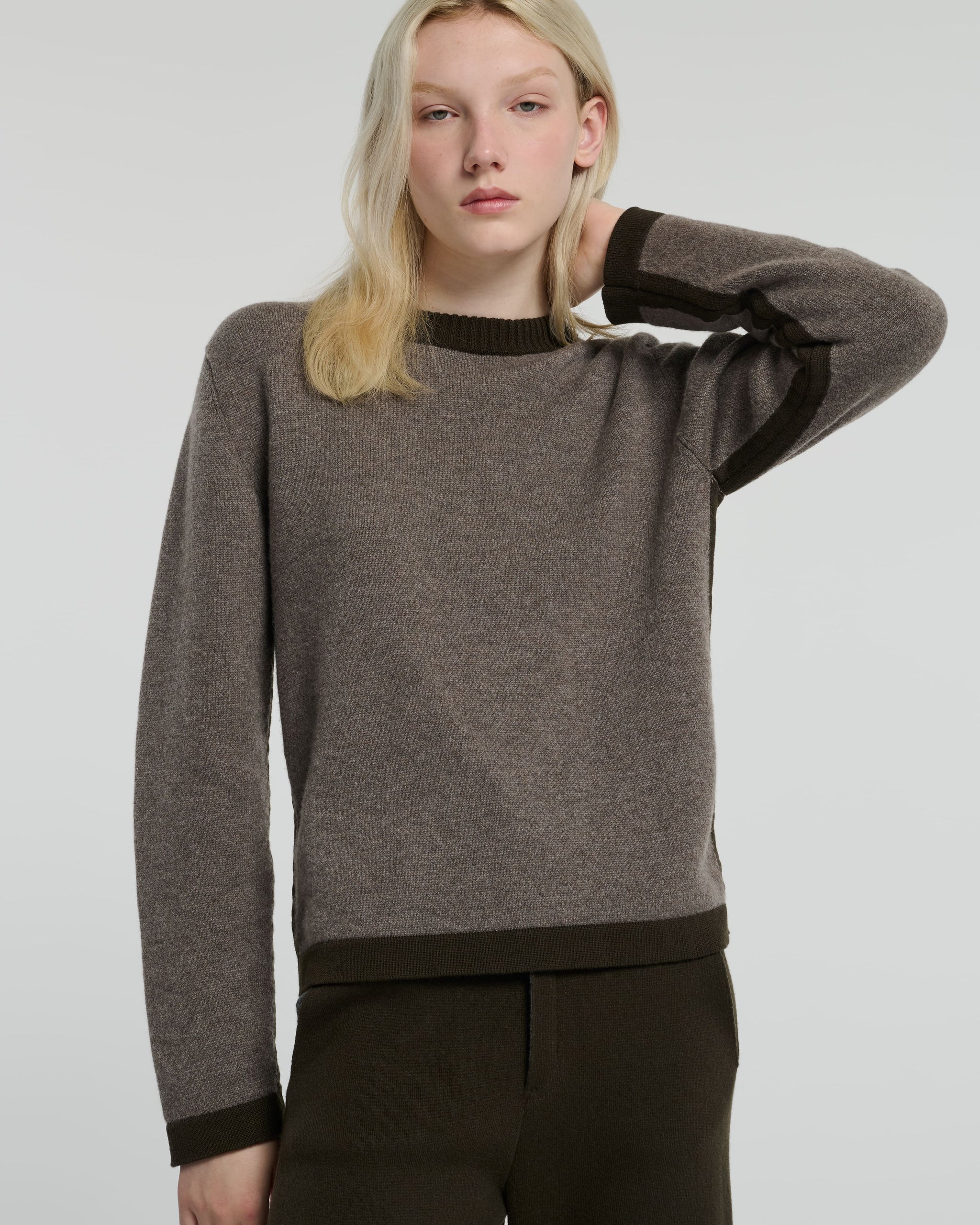 Cashmere round-neck jumper | Barrie - Barrie