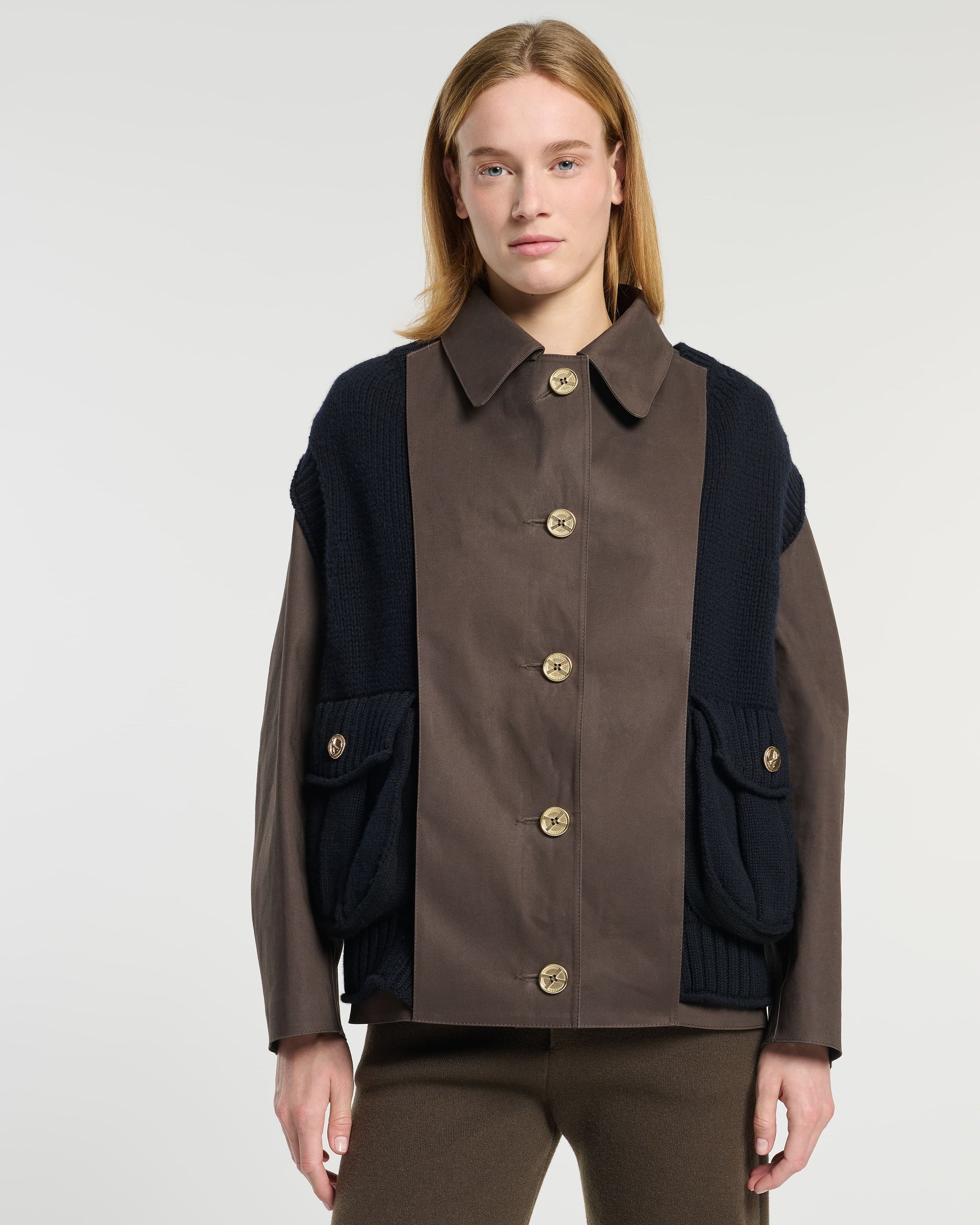 Short raincoat with layered cashmere waistcoat | Barrie - Barrie