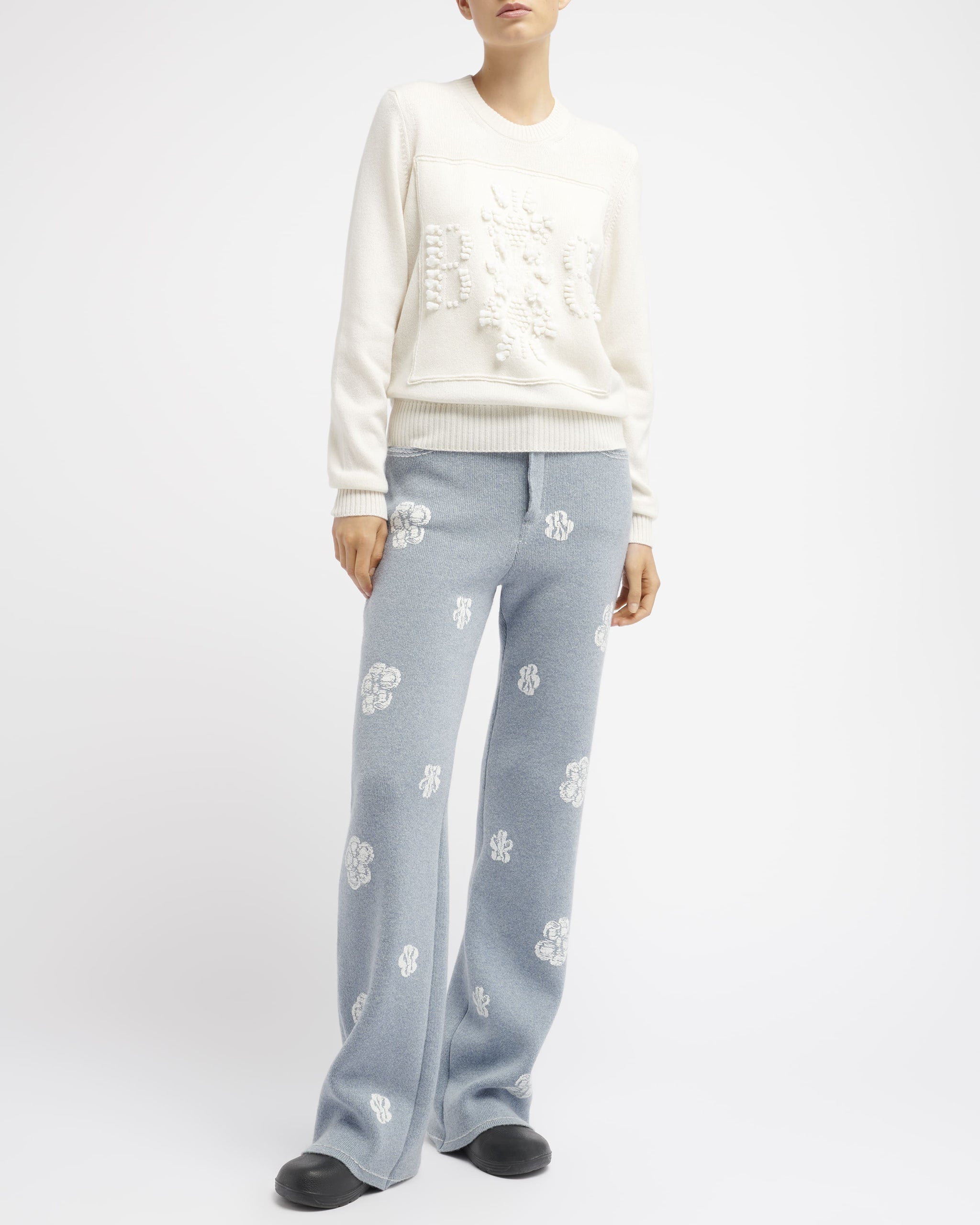 3D cashmere logo round-neck jumper | Barrie - Barrie