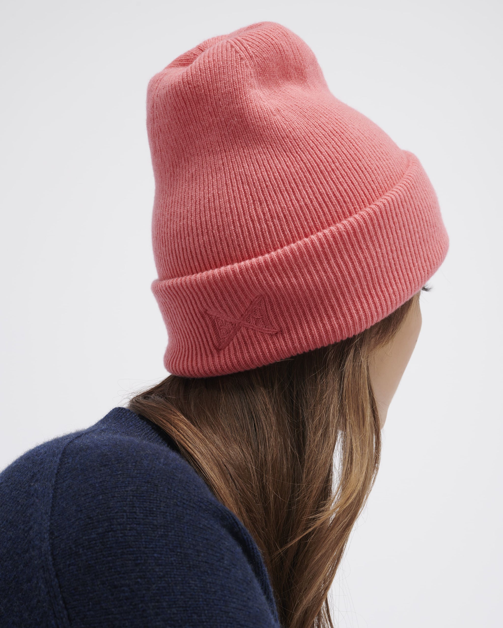 Cashmere beanie with embroidered Barrie logo | Barrie - Barrie