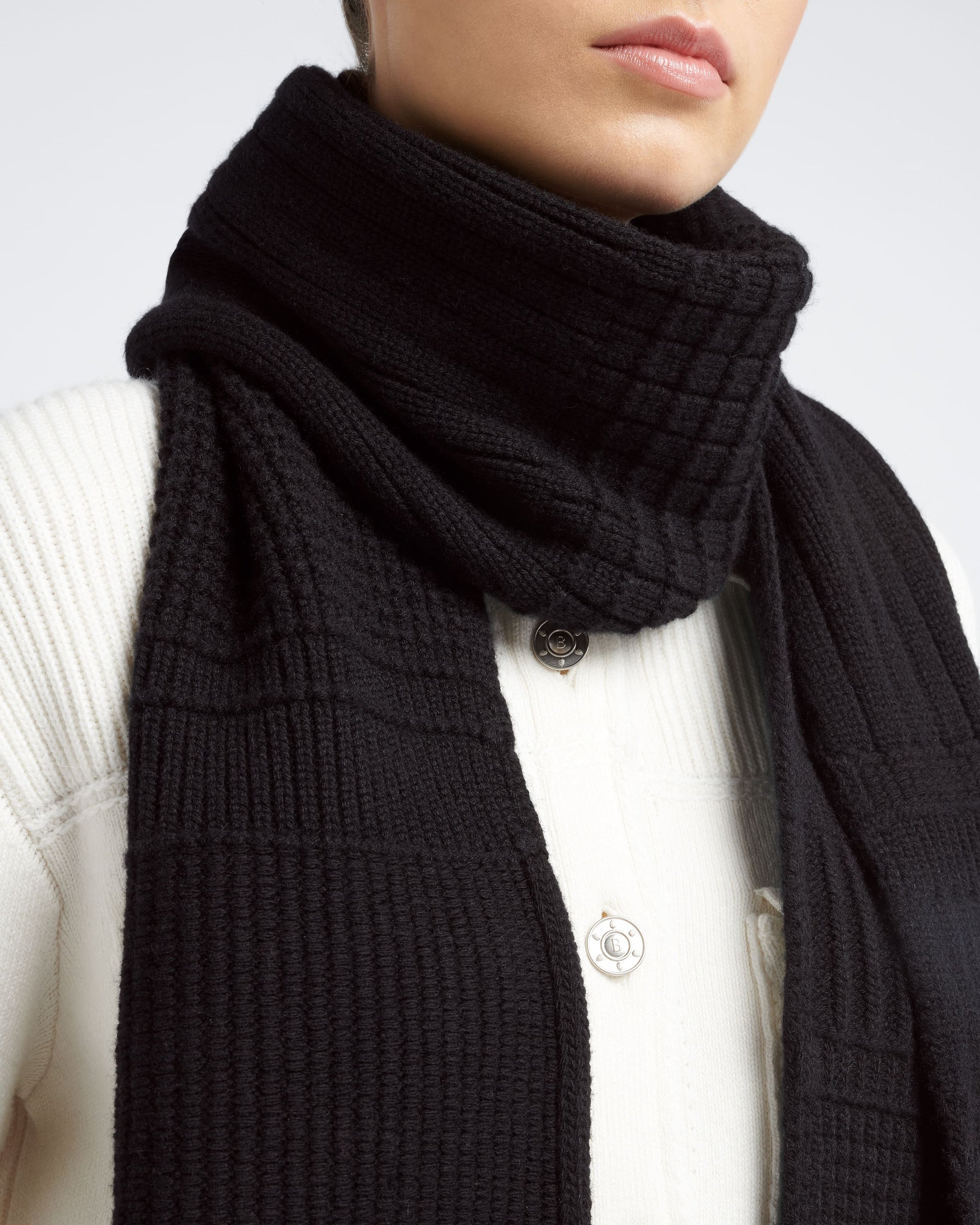 Textured cashmere scarf | Barrie - Barrie