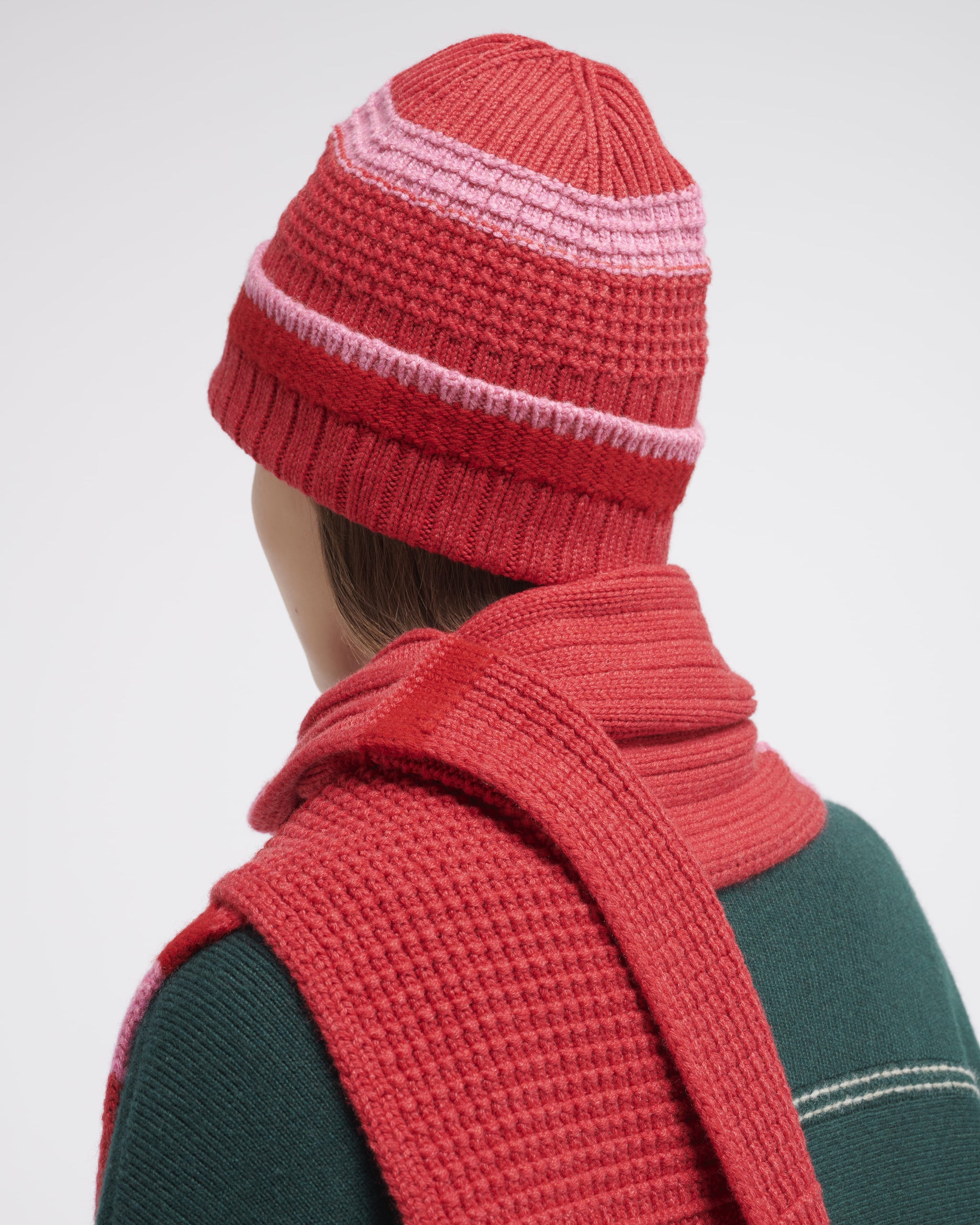 Textured cashmere scarf | Barrie - Barrie