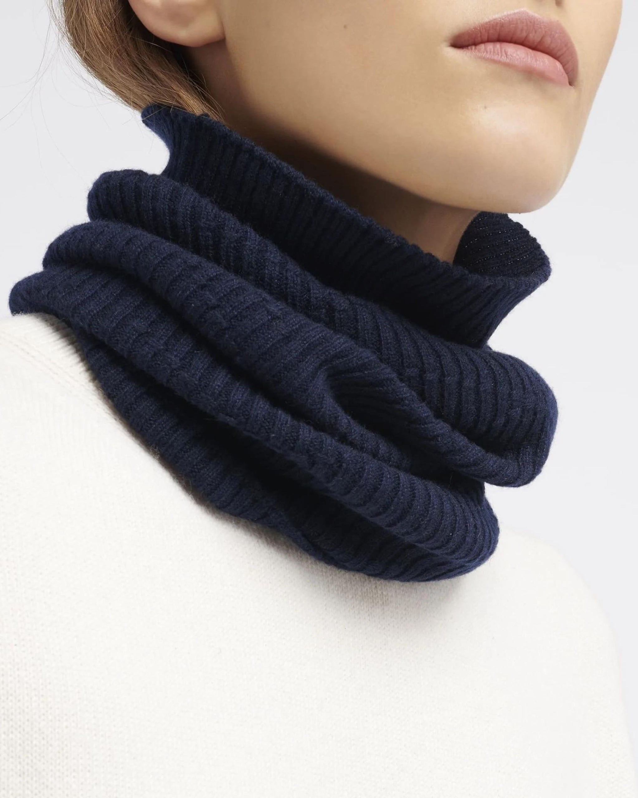 Cashmere snood | Barrie - Barrie